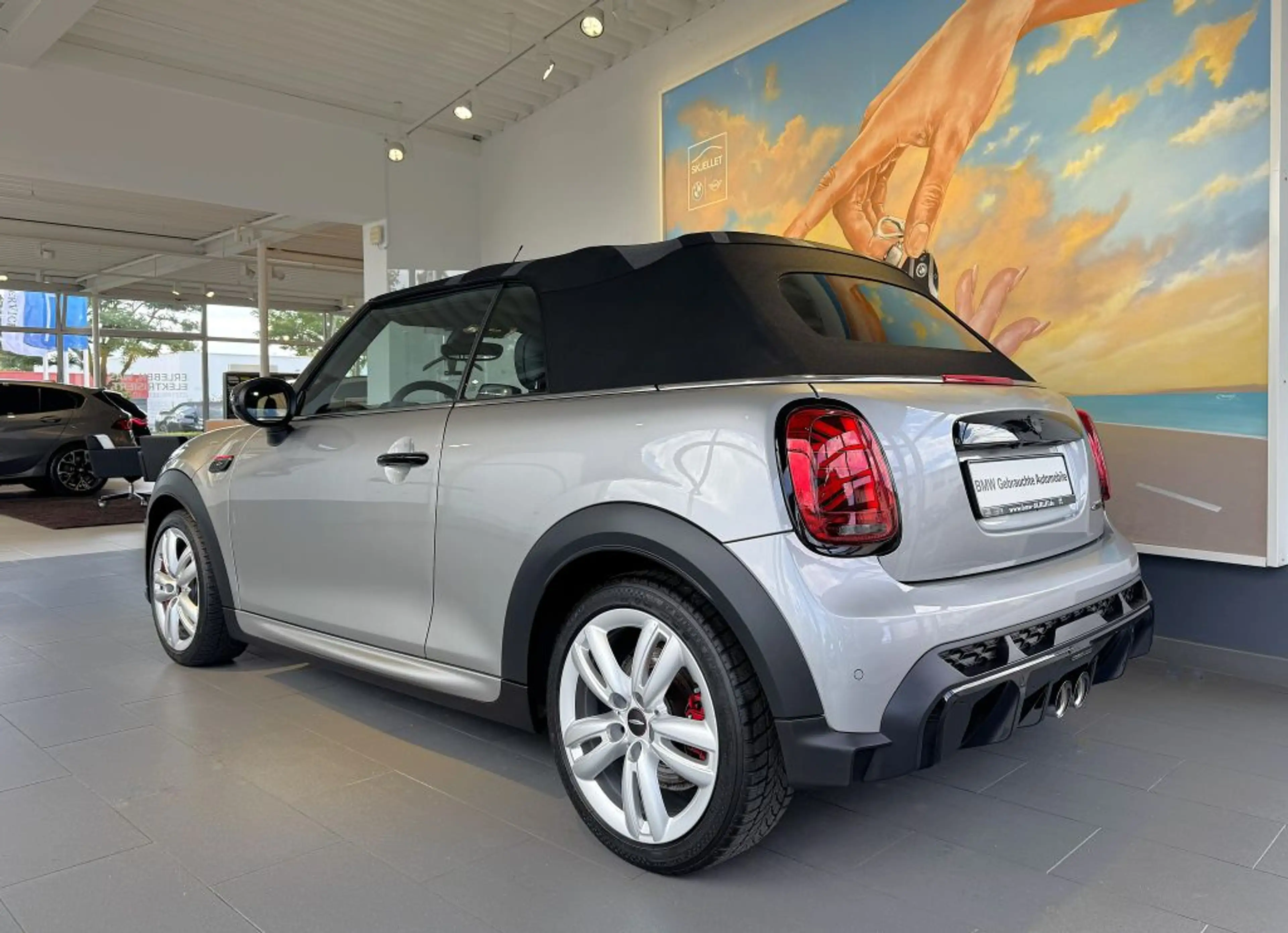 MINI John Cooper Works Cabrio HUD+KAM+ACC+HARM+KOMF+Lkrd.Hz+Bi-LED+SPUR — photo 9
