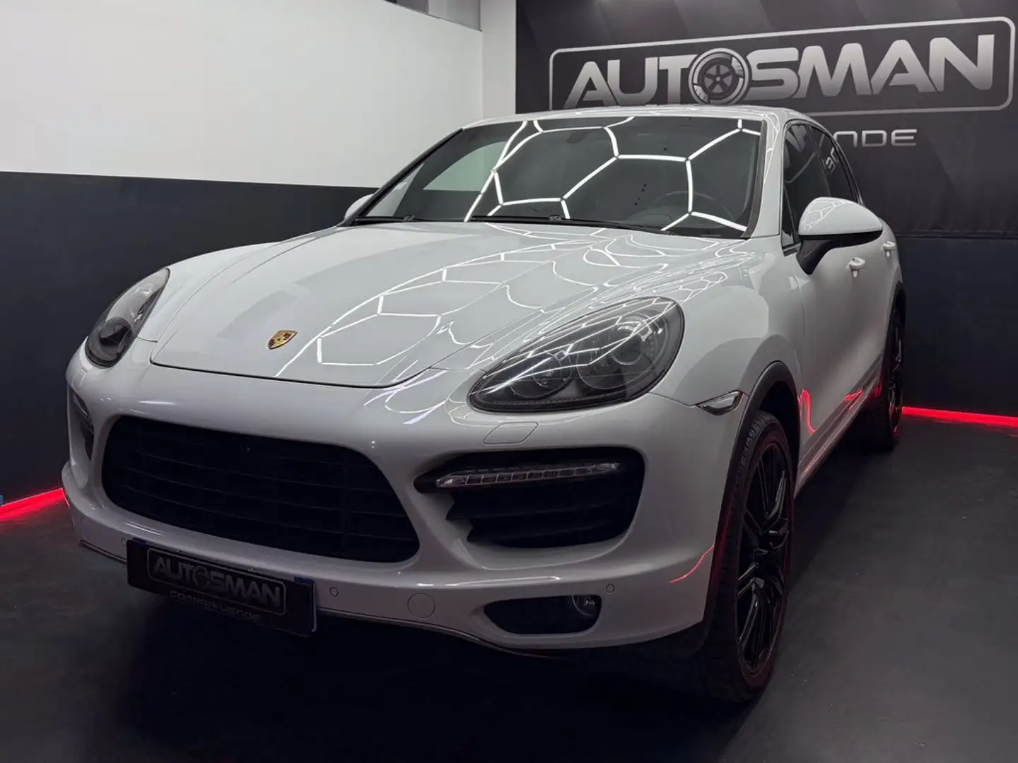 Porsche Cayenne 4.8 V8 Turbo Tiptronic Blanco - 2