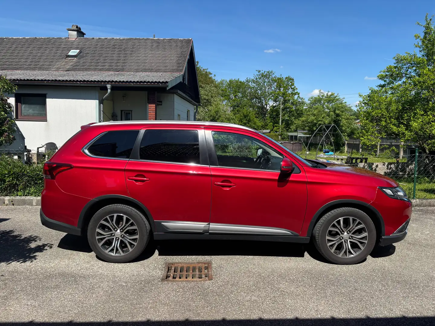Mitsubishi Outlander Outlander 2,2 DI-D Instyle Aut. Instyle  4WD Rot - 1