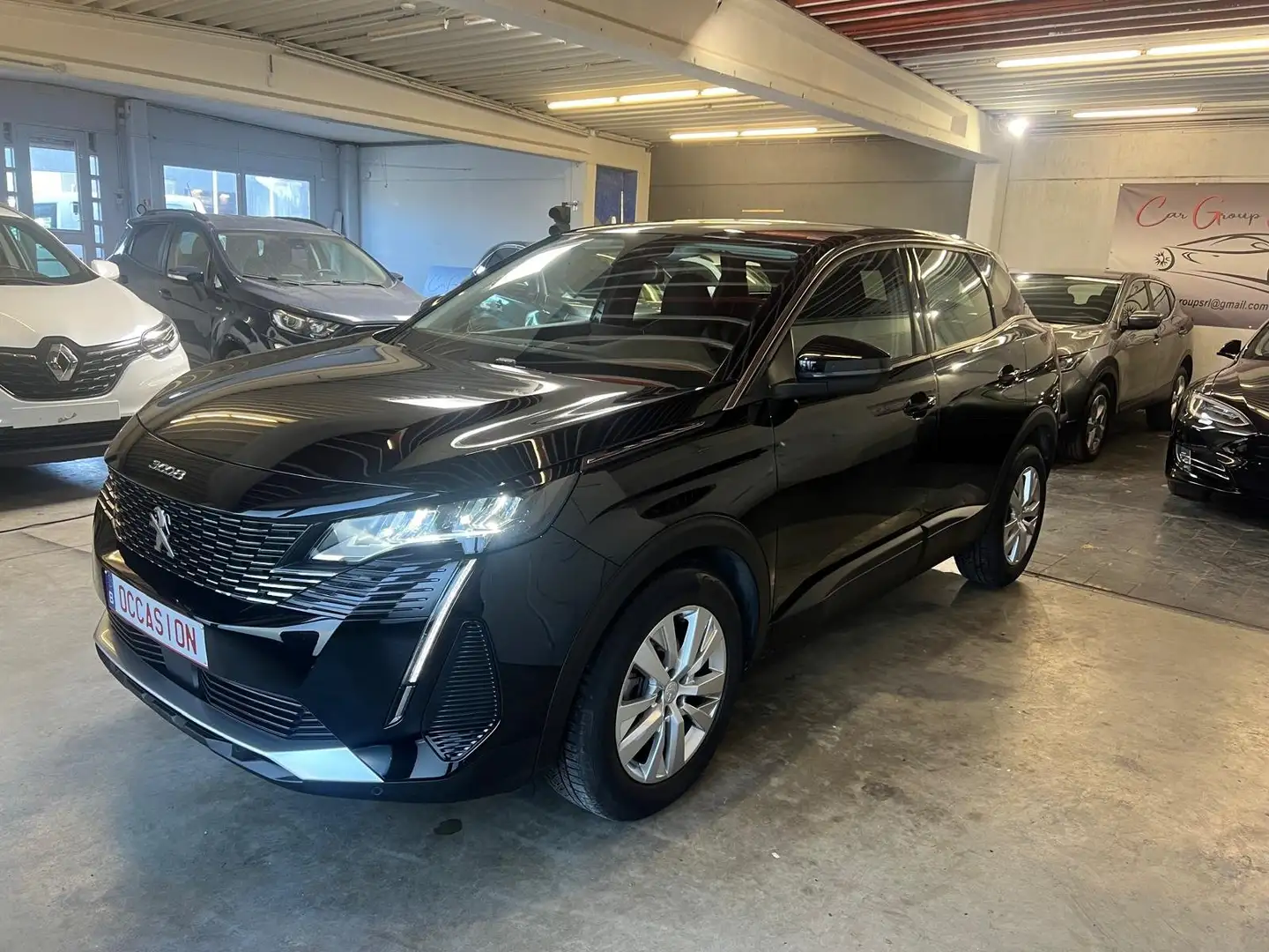 Peugeot 3008 1.5 BlueHDi Active Pack *BOITE AUTO*GARANT 12 MOIS Noir - 1