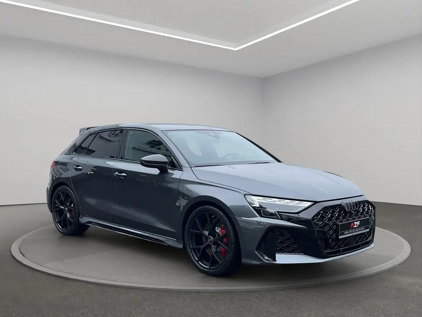 Audi RS3 294 kW S tronic Grau - 2