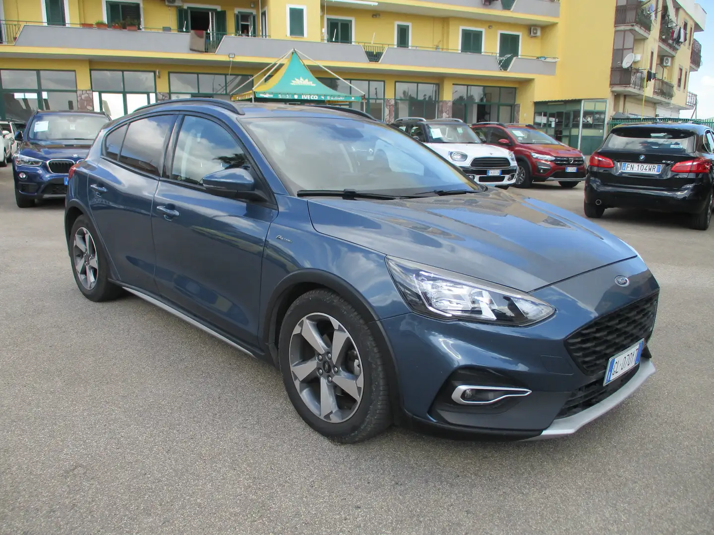 Ford Focus 1.5 TDCI ACTIVE ECOBLUE AUTOMATICA/NAVI/PDC Blau - 1
