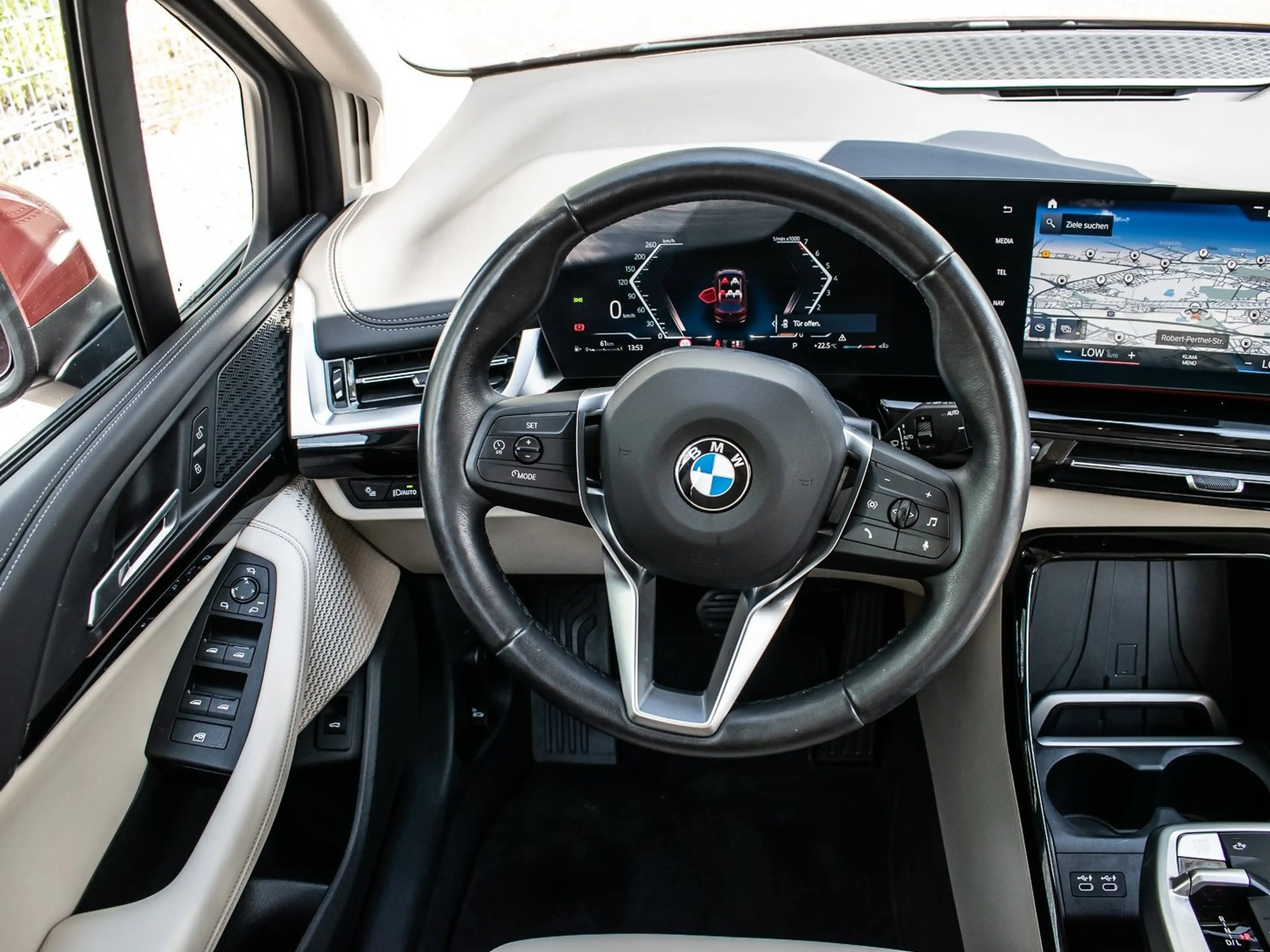 BMW 223 i LED DA KZG SHZ PDC NAVI APPLE CARPLAY — photo 10