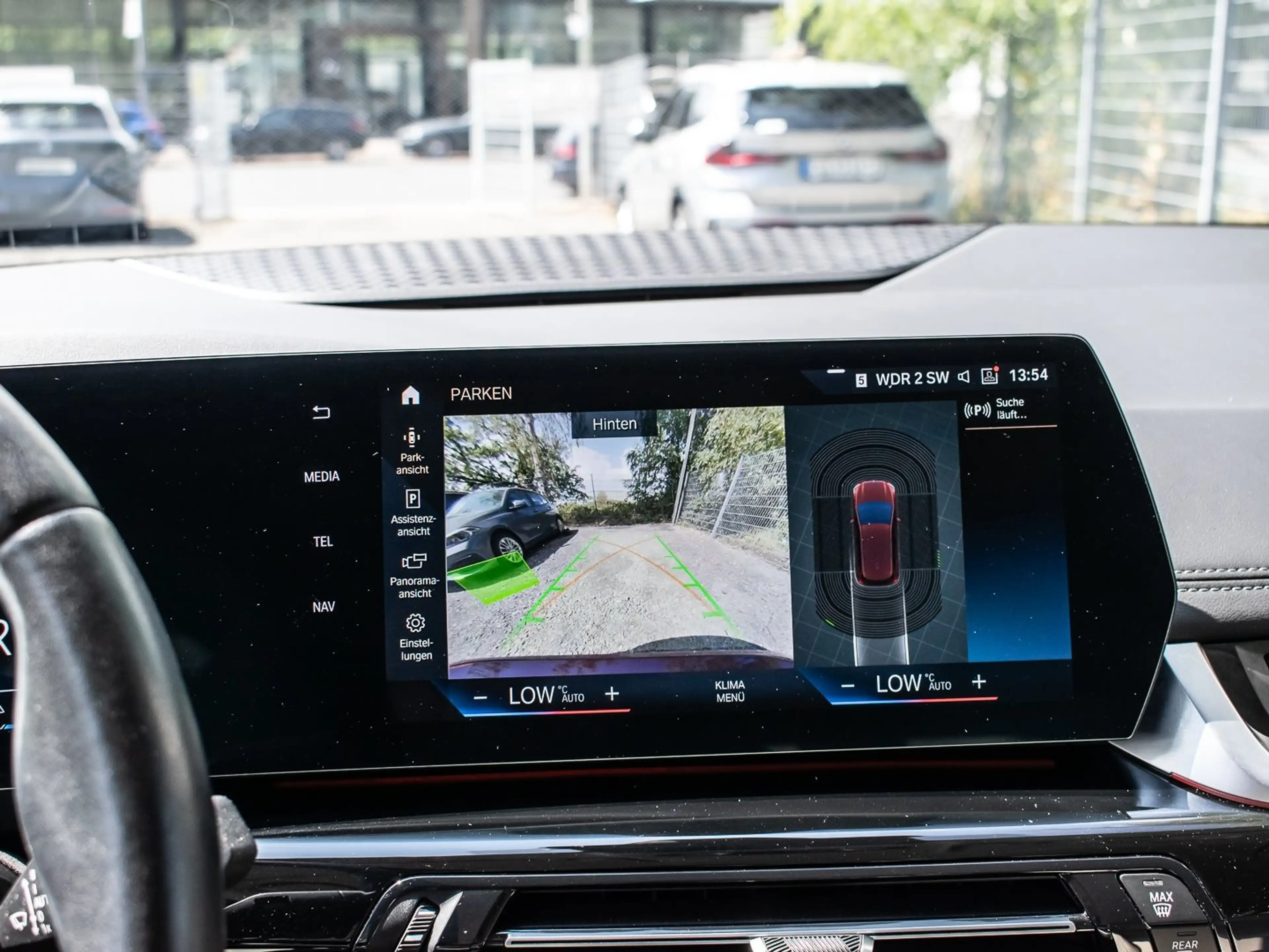 BMW 223 i LED DA KZG SHZ PDC NAVI APPLE CARPLAY — photo 12
