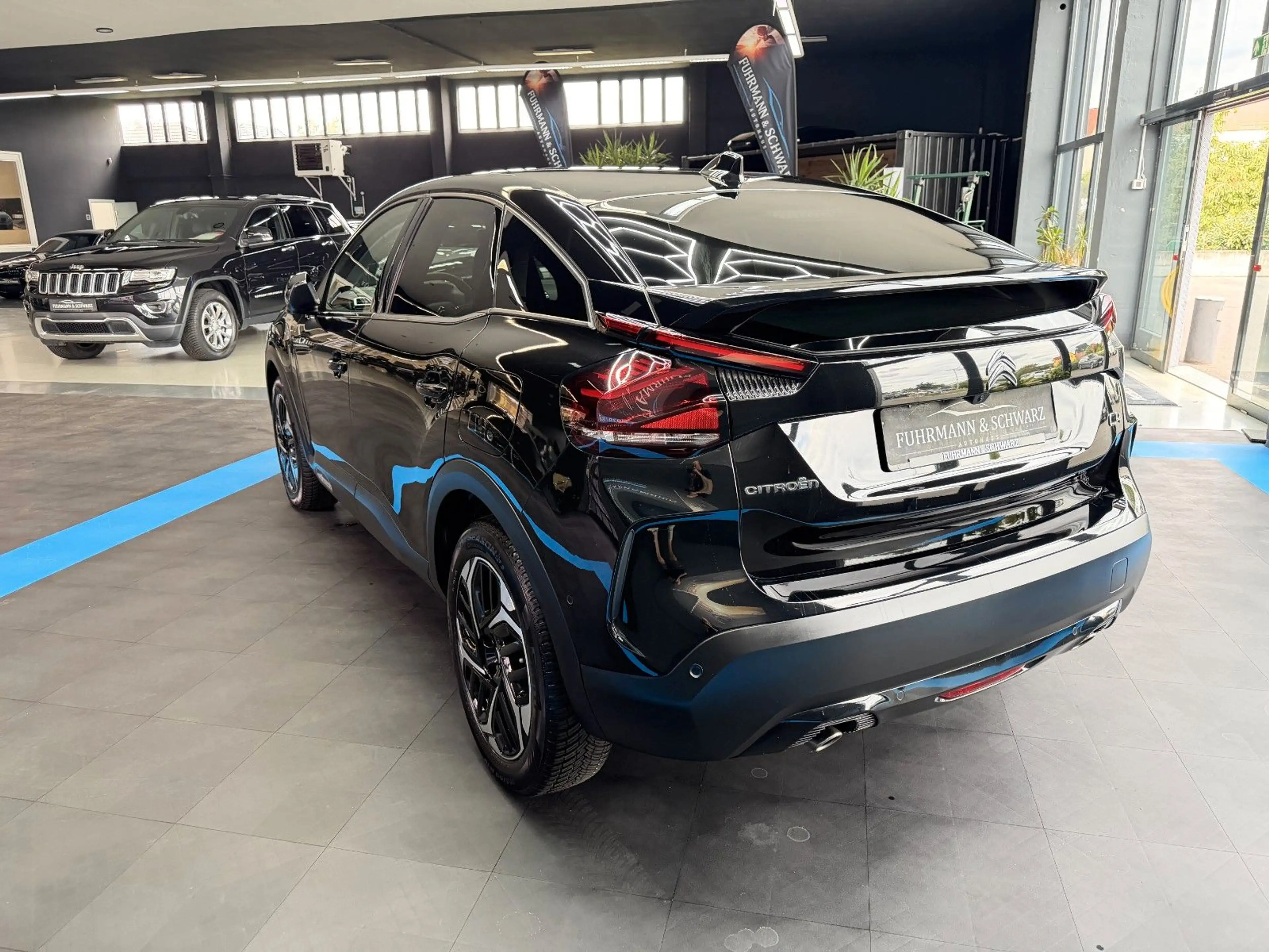 Citroen C4 Lim. Max+360° Kamera+HeadUp+Alcantara+Sitzh. — photo 5
