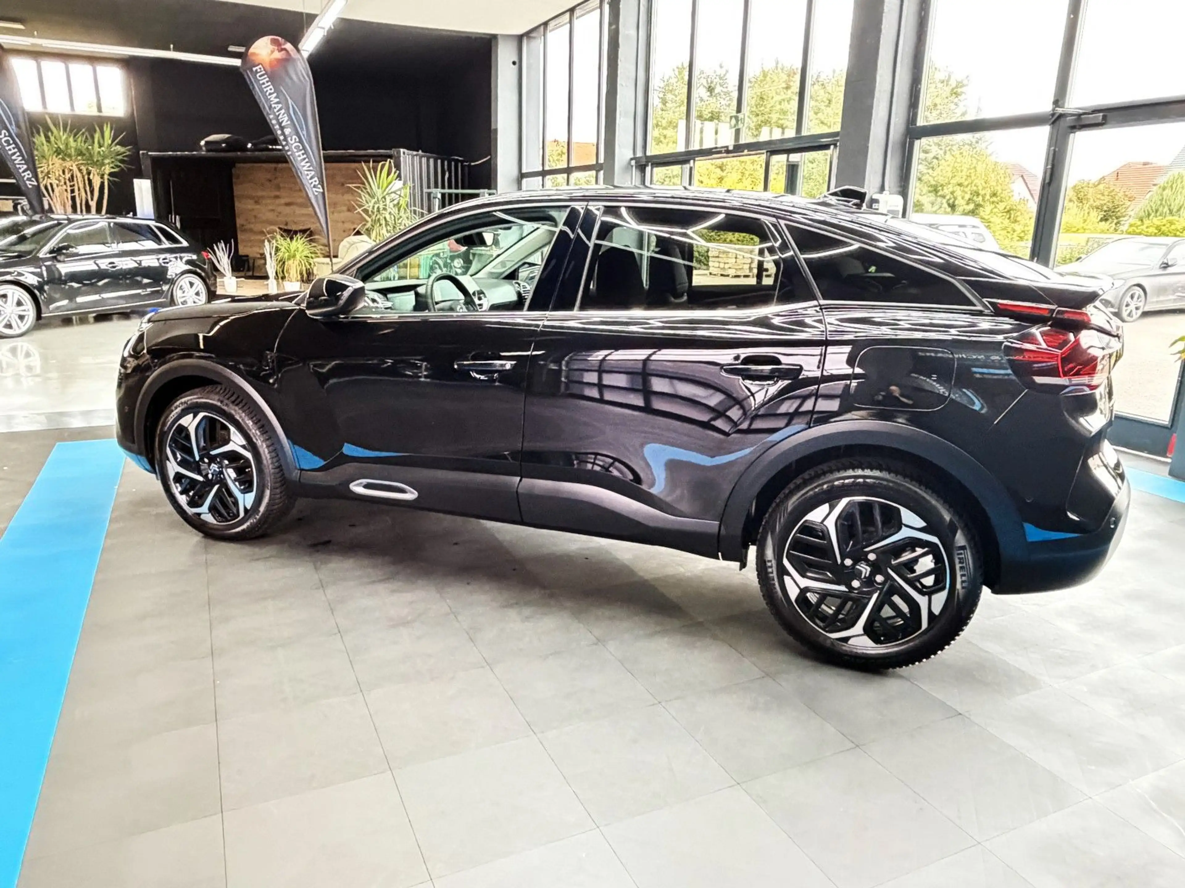 Citroen C4 Lim. Max+360° Kamera+HeadUp+Alcantara+Sitzh. — photo 6