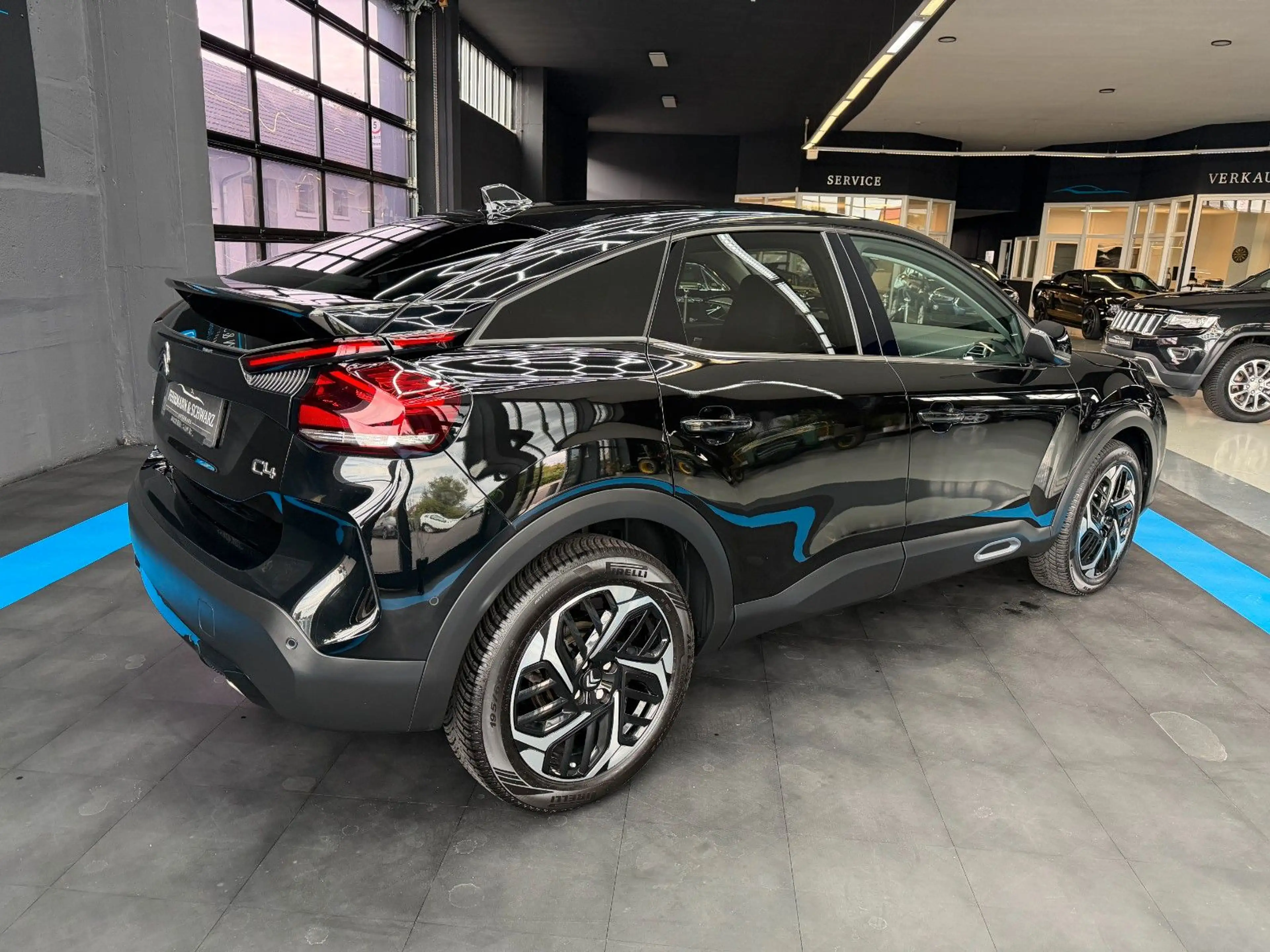 Citroen C4 Lim. Max+360° Kamera+HeadUp+Alcantara+Sitzh. — photo 3
