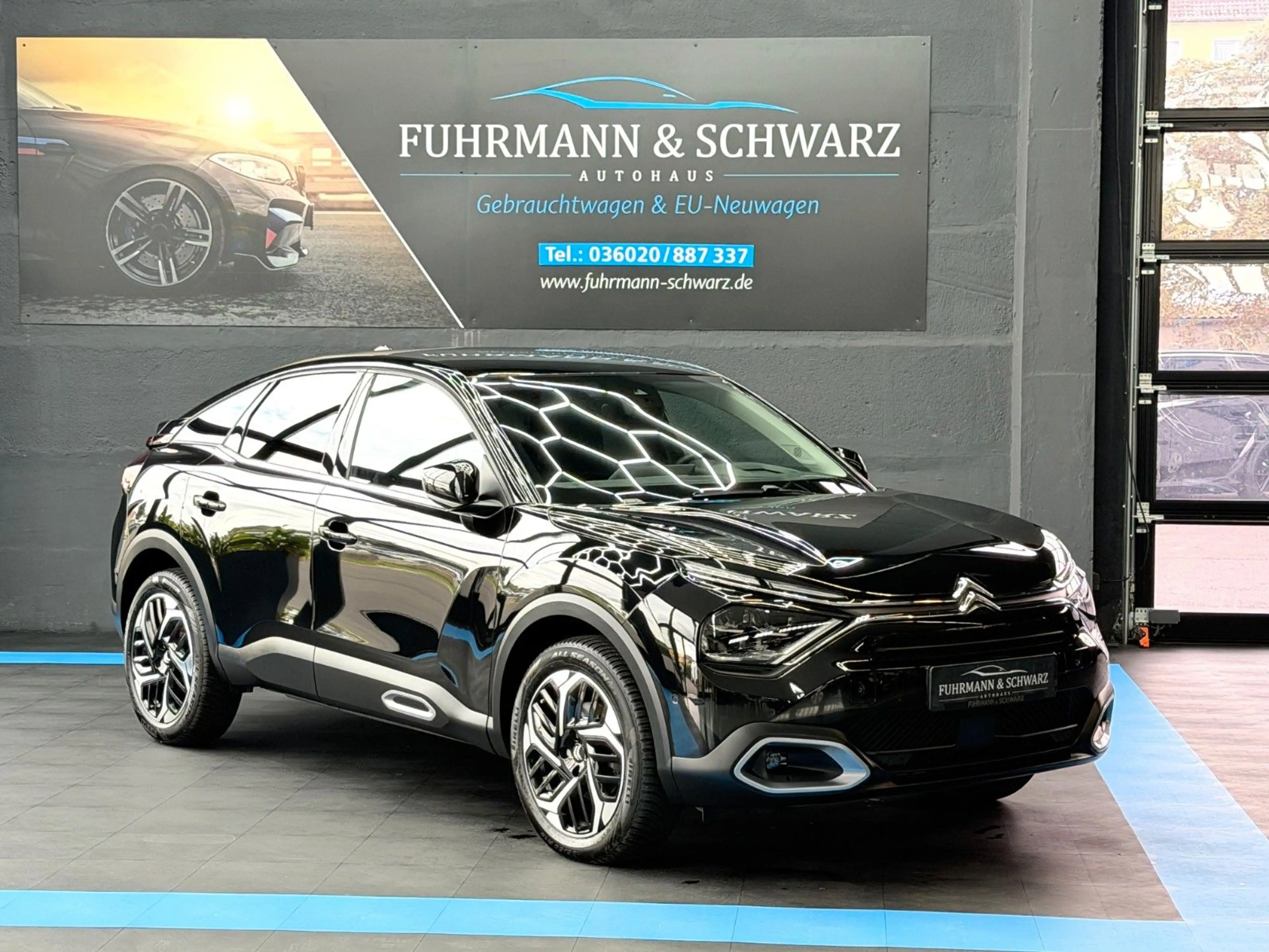 Citroen C4 Lim. Max+360° Kamera+HeadUp+Alcantara+Sitzh.
