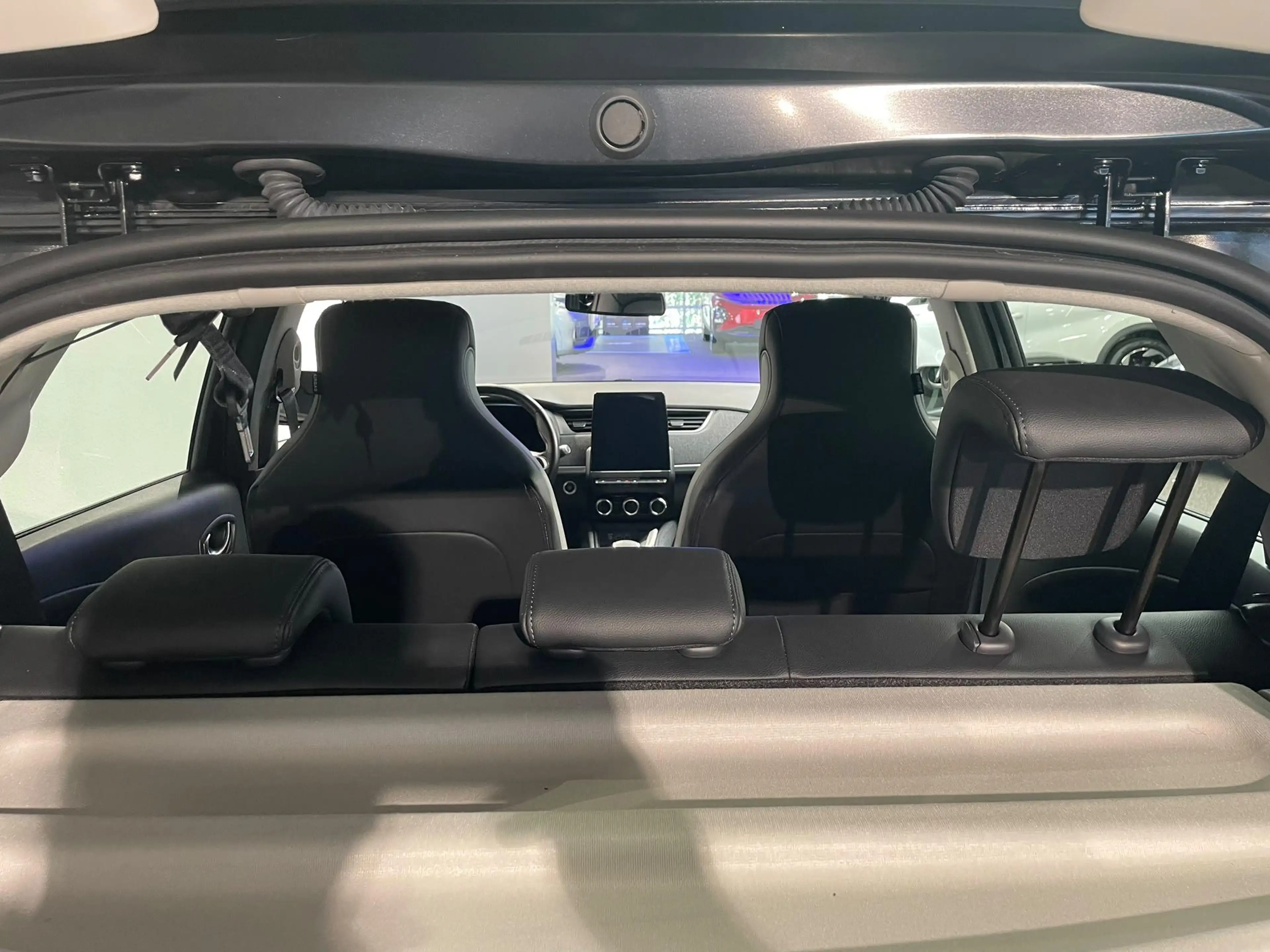 Renault ZOE R135 Intens 52 kWh | Navigatie | Camera | Blind sp — photo 21