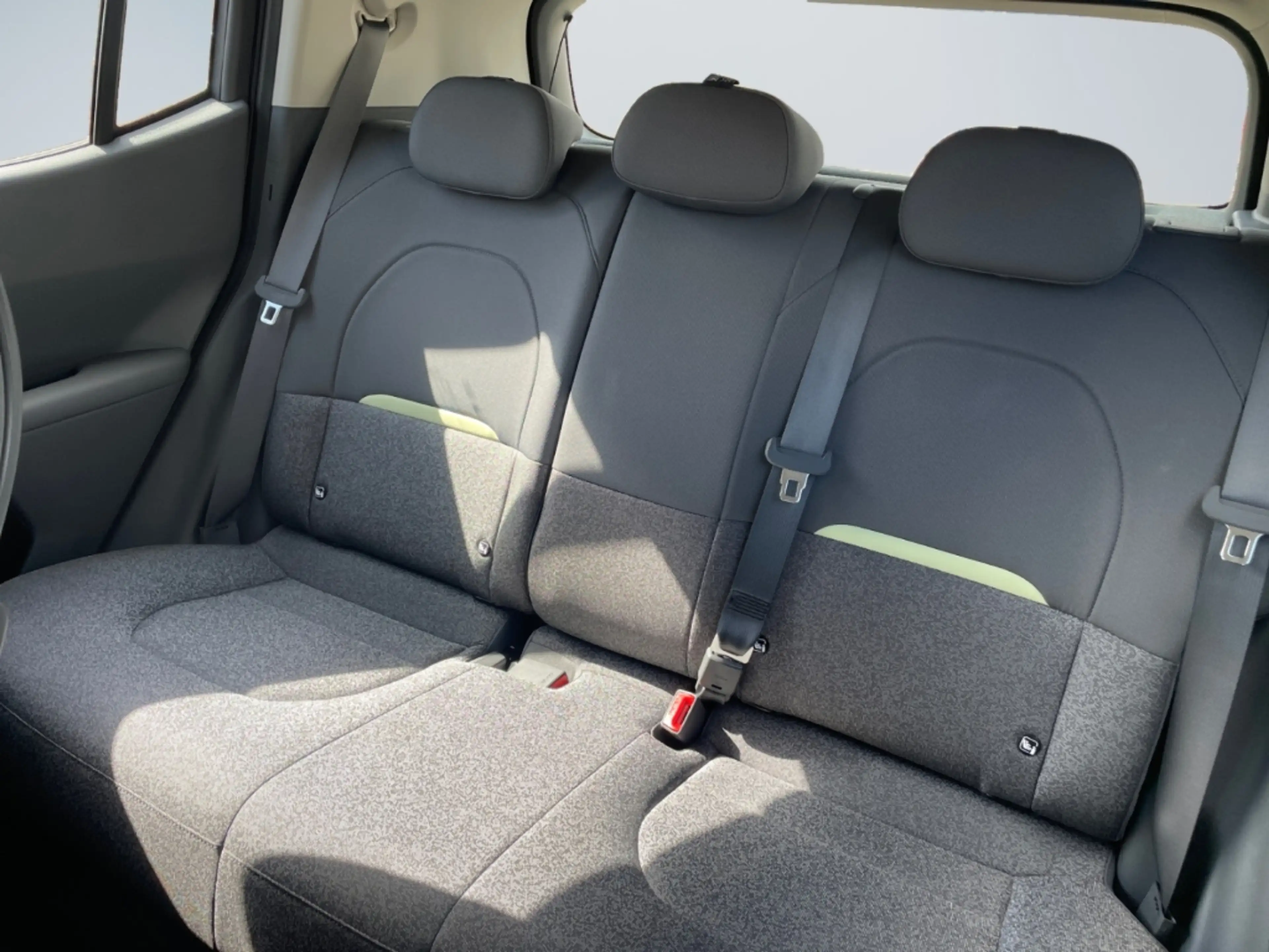 Kia EV2 42 kWh Air Wärmepumpe Klimaautom Rückfahrkam. Andr — photo 13