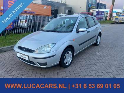 Ford Focus 1.4-16V Cool Edition