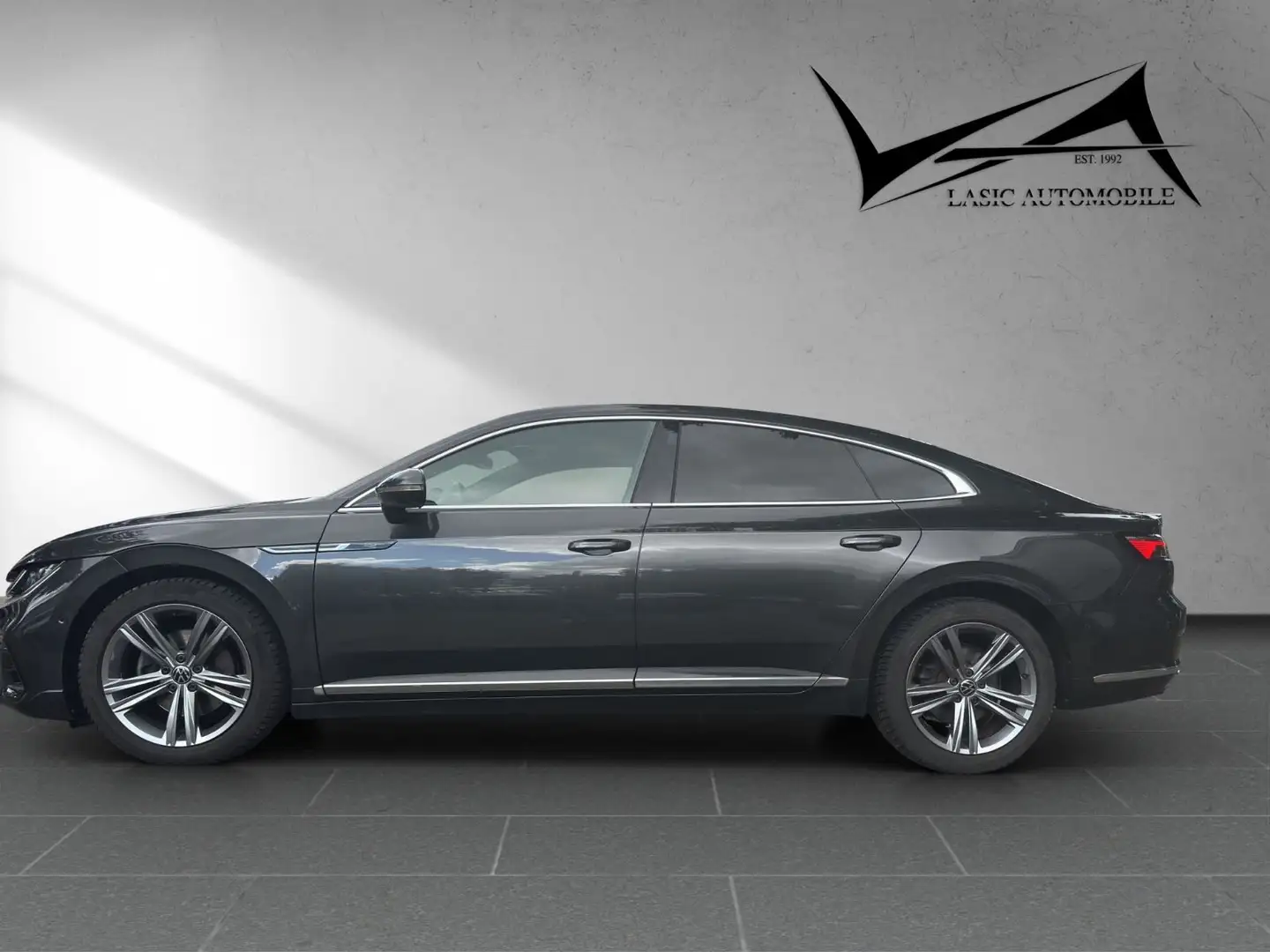 Volkswagen Arteon R-Line 2.0 TDI DSG Pano/Head up/Cam. Grau - 2