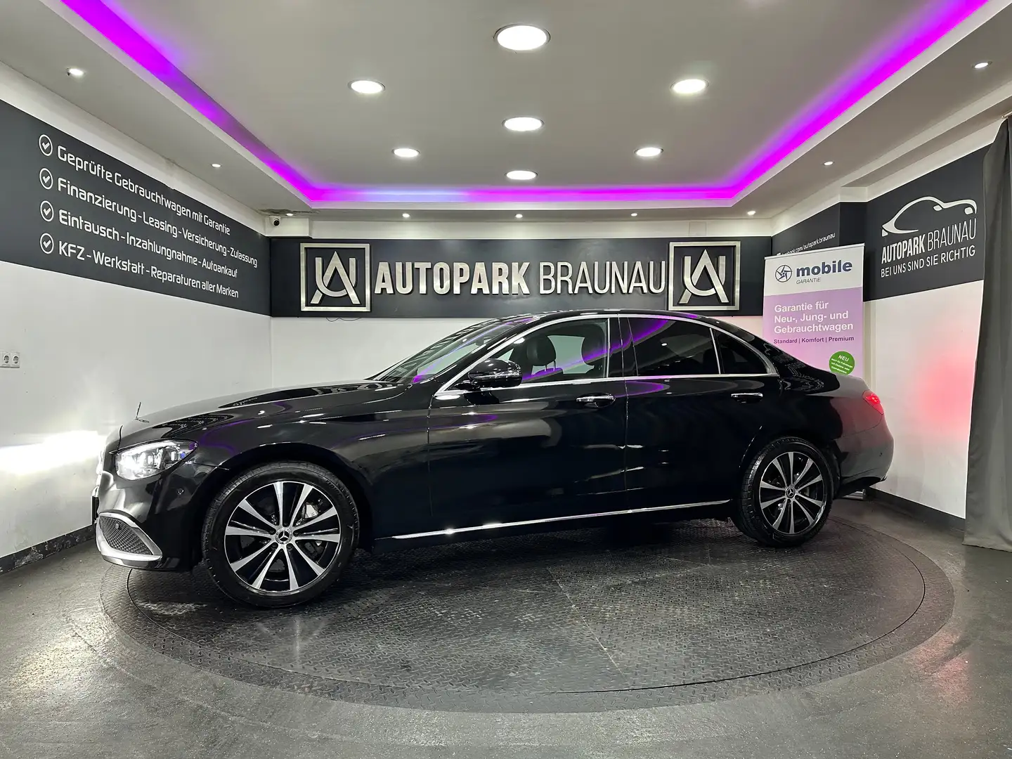 Mercedes-Benz E 400 d 4Matic Exclusive Lim. *STANDHZG*MULTIBEAM* Schwarz - 2