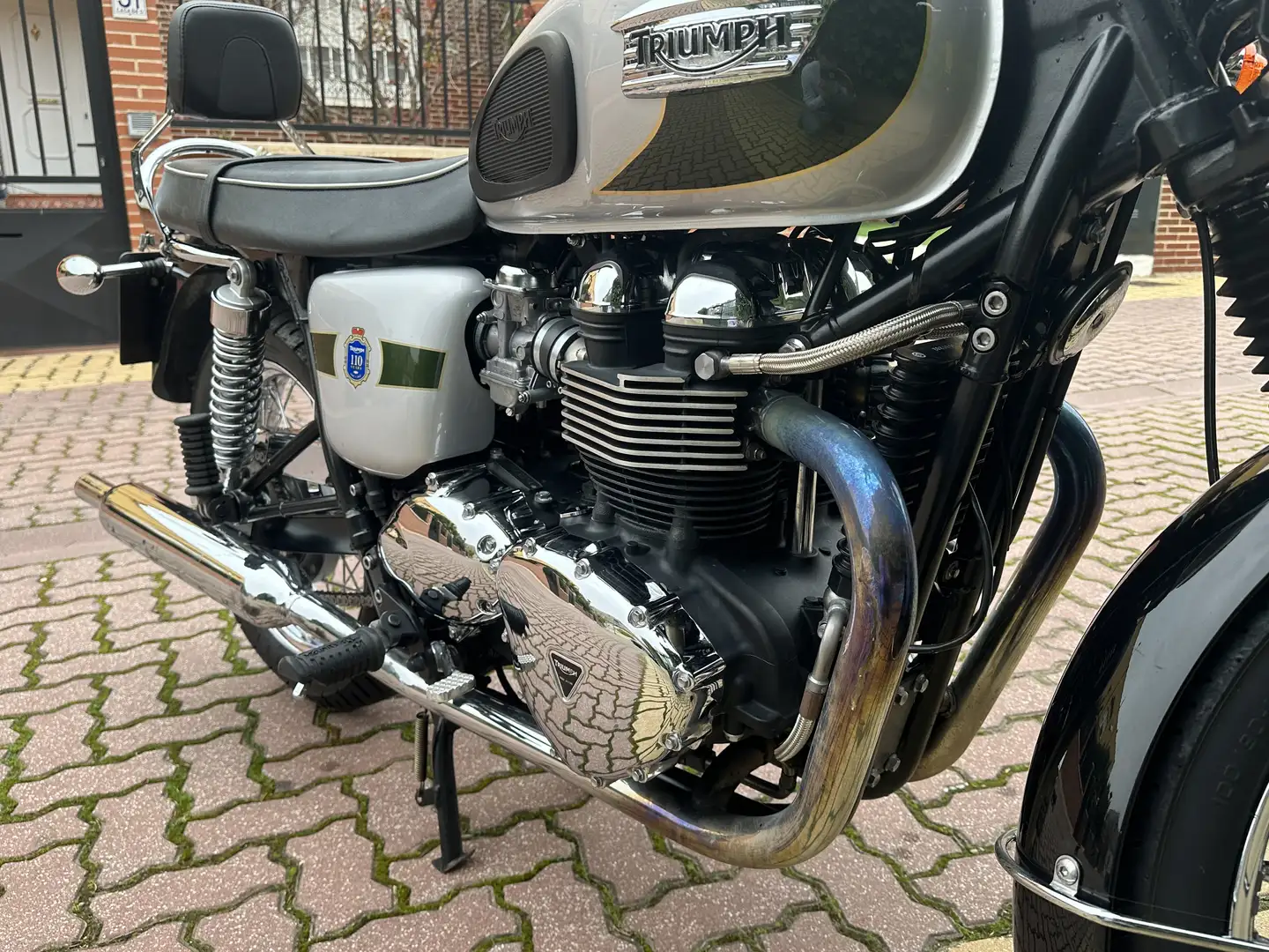 Triumph Bonneville T100 Edición limitada 110 Aniversario - 2