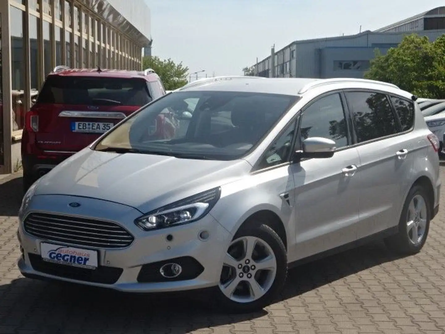 Ford S-Max 190PS Autm. Business Navi LED SHZ Серебристый - 2
