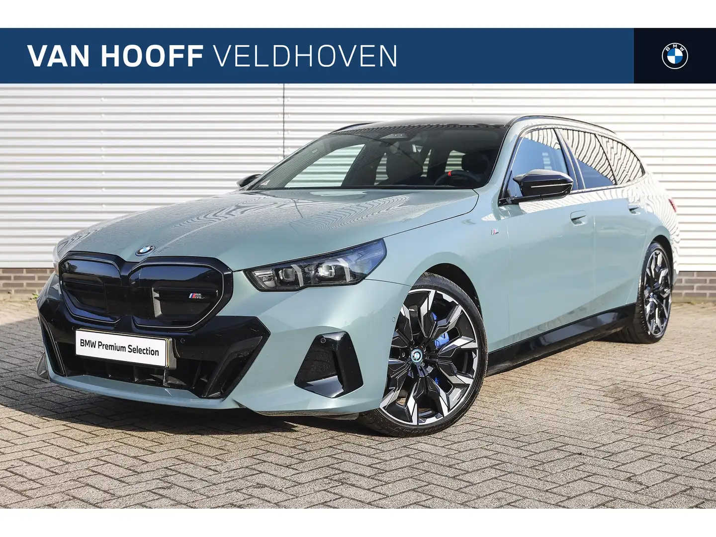BMW i5 M60 xDrive / Panoramadak / Adaptief onderstel prof Verde - 1