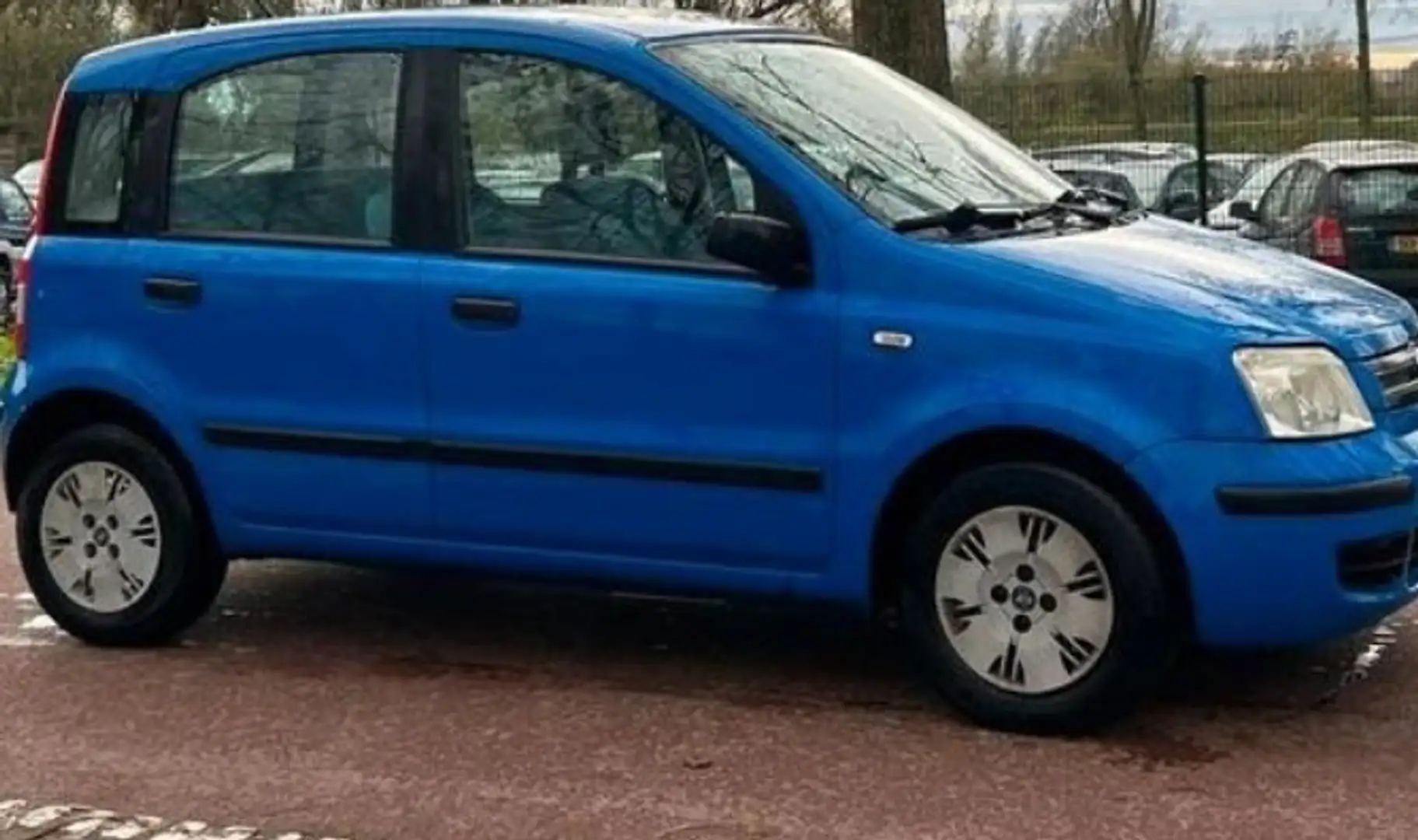 Fiat Panda 1.2 Dynamic Bleu - 1