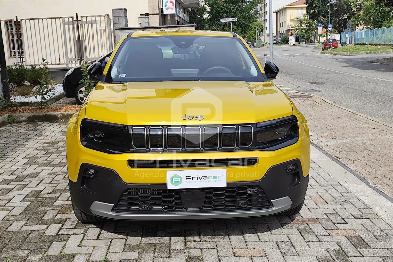 Jeep Avenger Avenger 1.2 Turbo 100 CV Summit Galben - 2