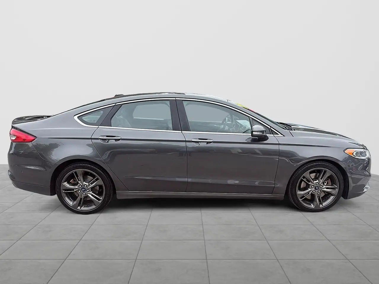 Ford Fusion снимка Ford Fusion