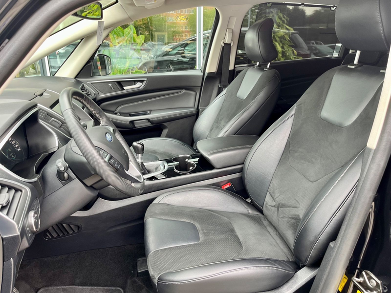 Ford S-Max S-MAX Titanium 7-Sitzer LED Navi Scheckheft — photo 12
