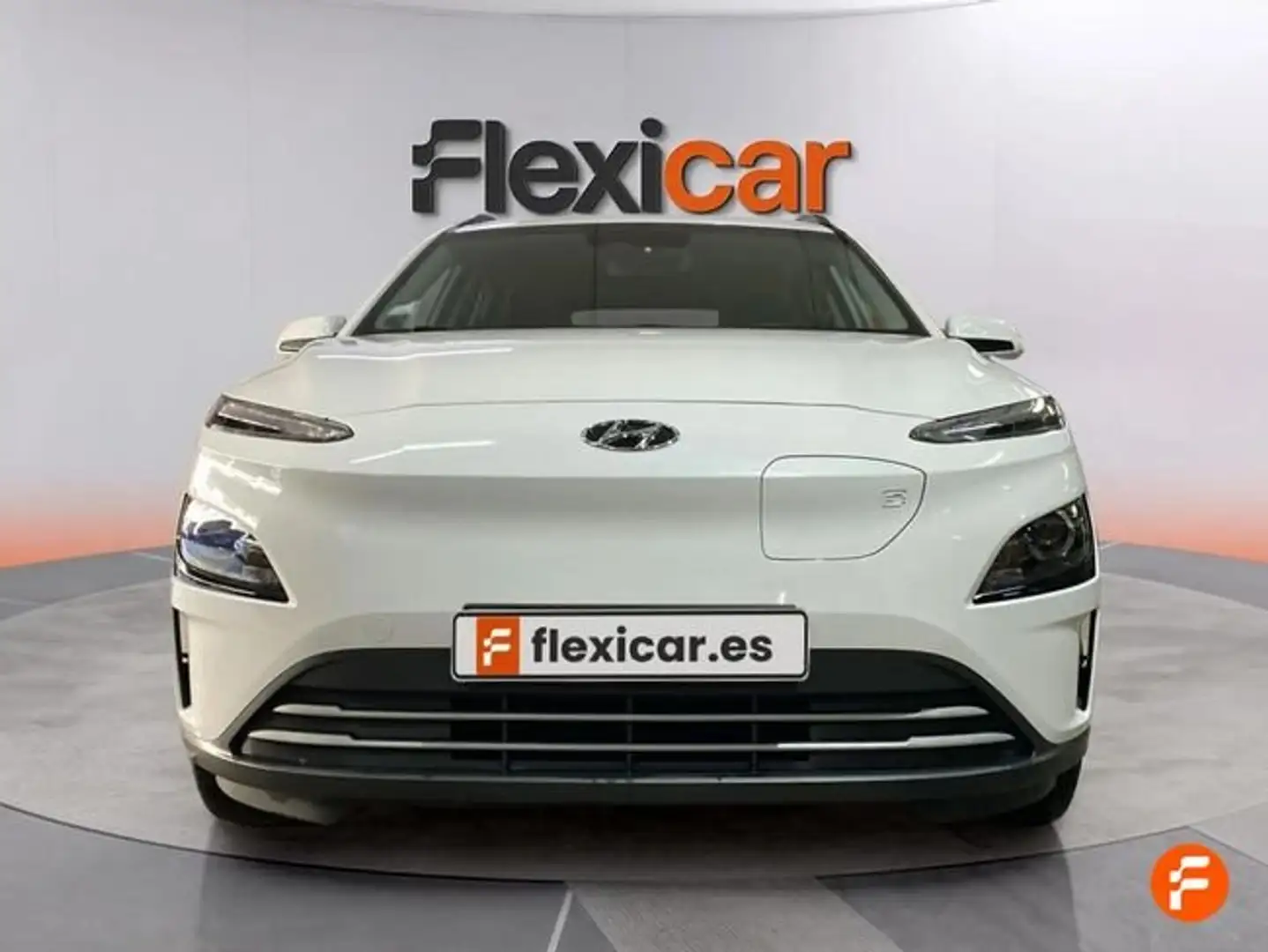 Hyundai KONA EV Maxx 100kW Blanco - 2