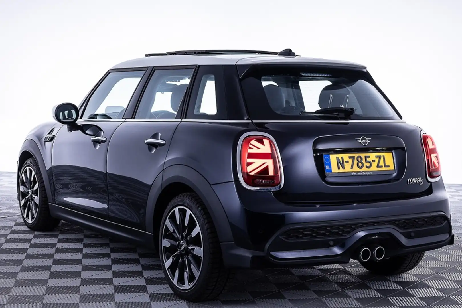 MINI Cooper S Mini 2.0 Classic 5-drs Automaat | PANORAMADAK | LE Blauw - 2