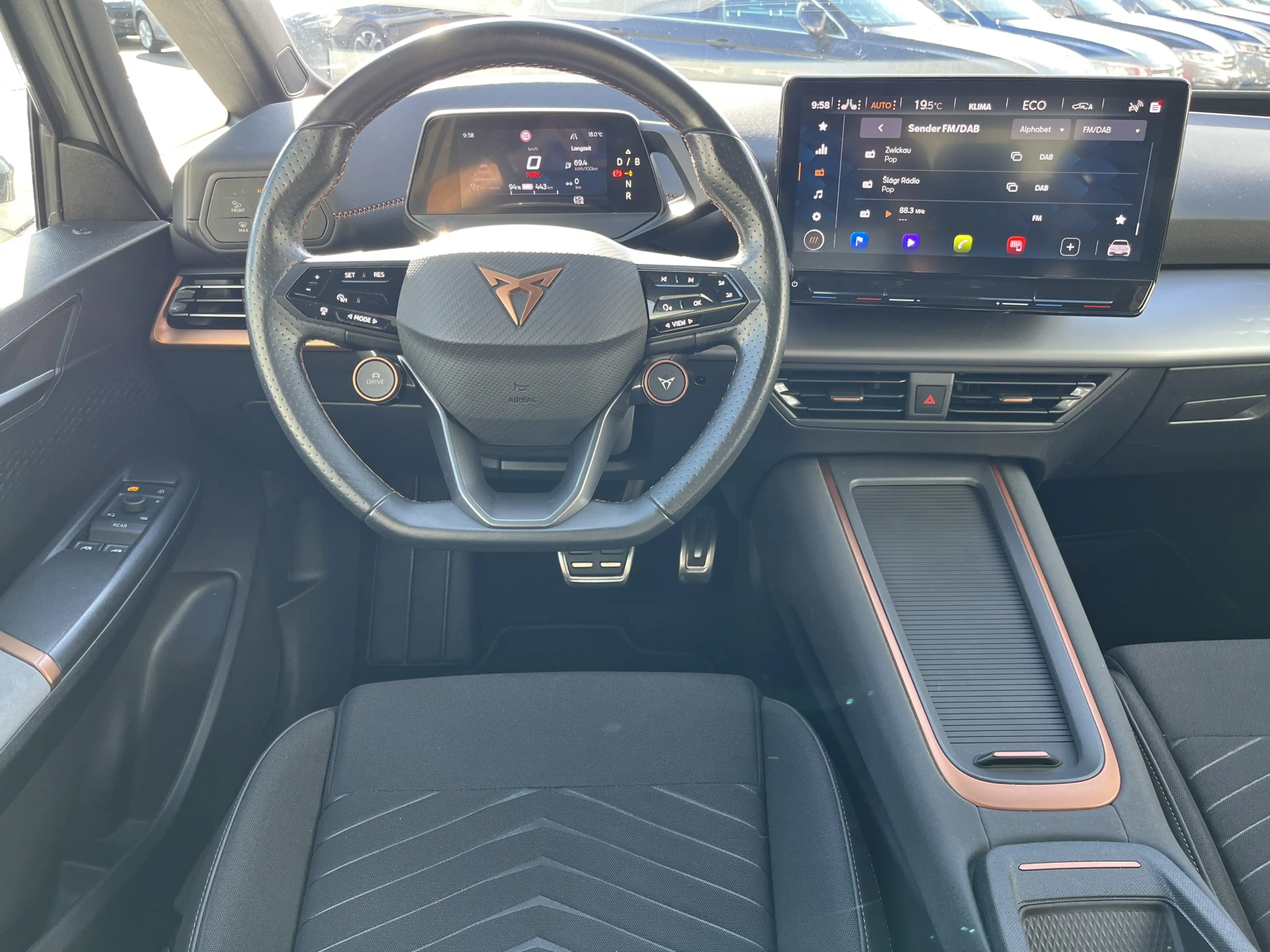 CUPRA Born 158€ m.20% Anz. 82kWh WäPu Navi ACC LR-HZG SHZ — photo 15