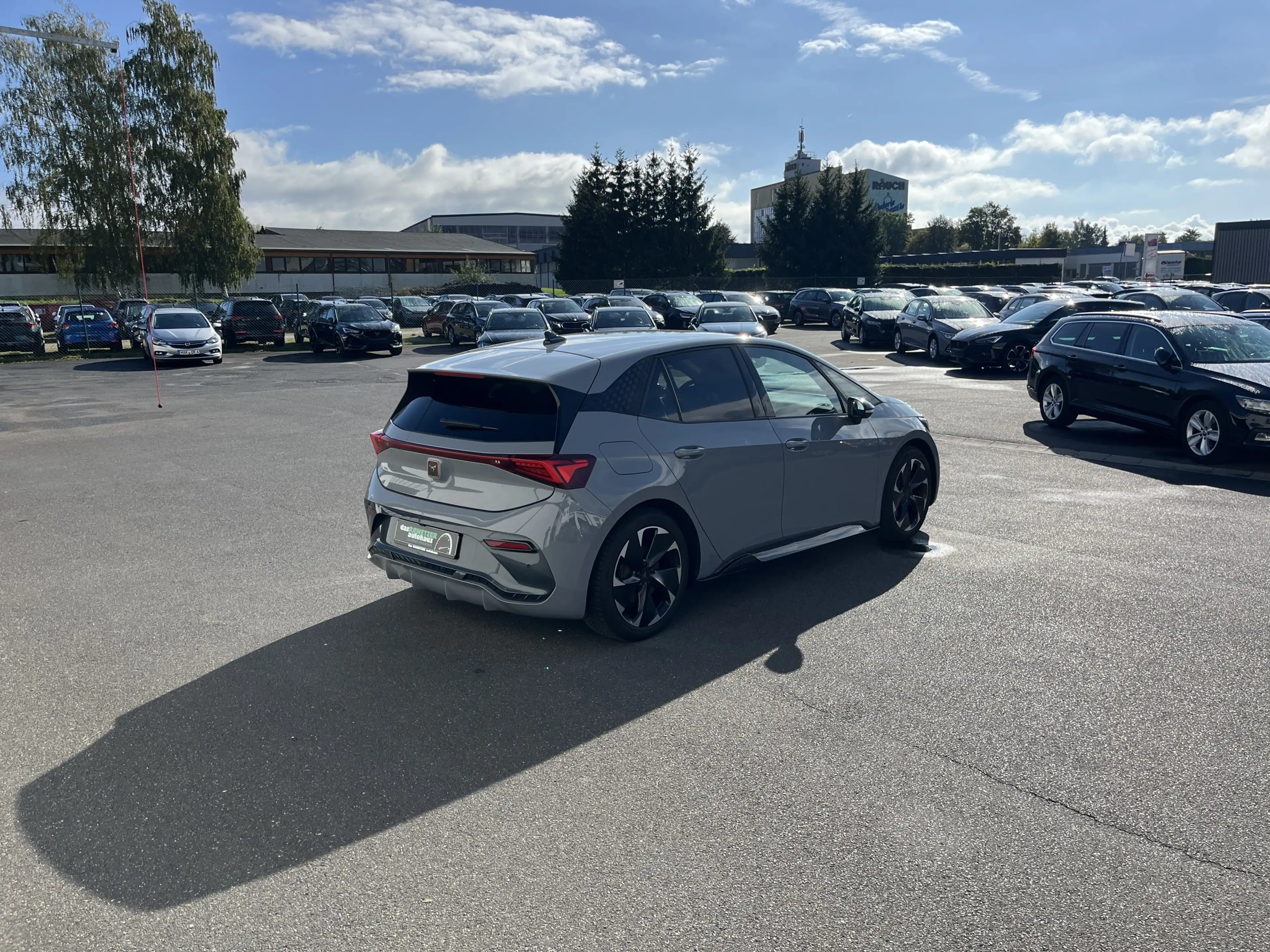 CUPRA Born 158€ m.20% Anz. 82kWh WäPu Navi ACC LR-HZG SHZ — photo 8