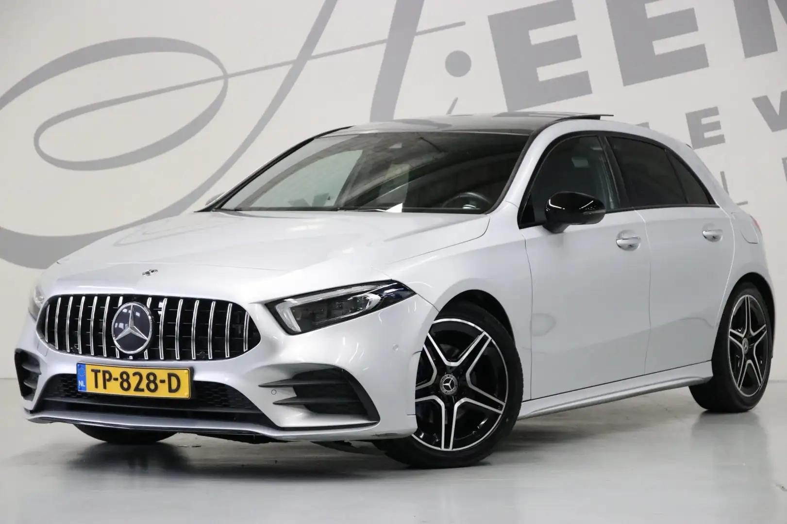 Mercedes-Benz A 200 AMG-line/AMG-styling/Apple Carplay/360' camera Gris - 1