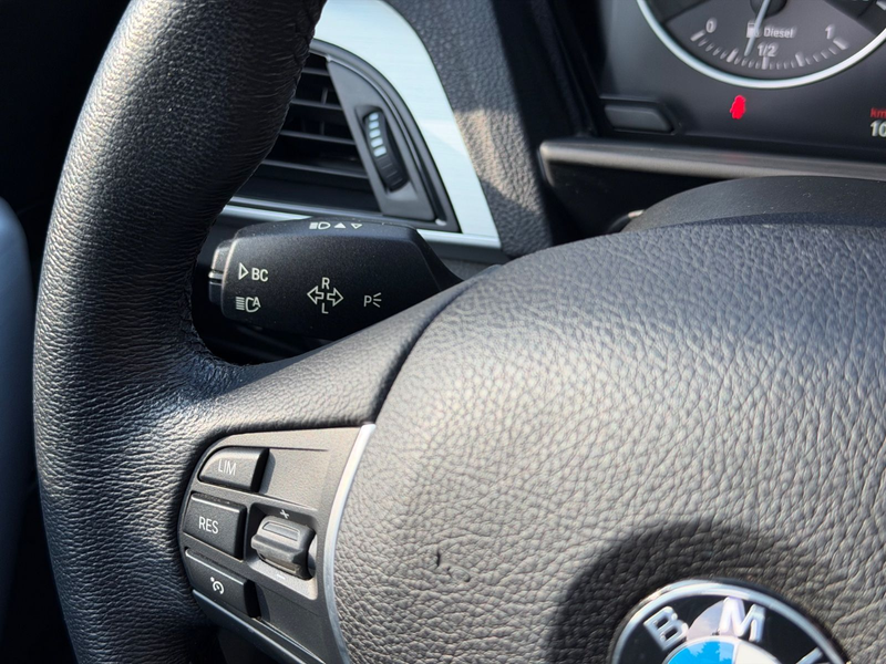 BMW 118 d xDrive Sport Line /LED/R-Kamera/ — photo 14