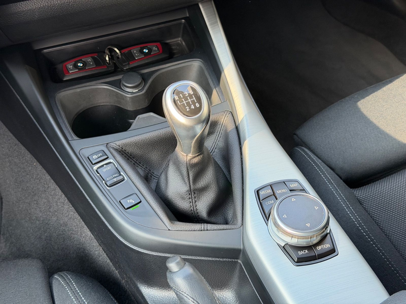 BMW 118 d xDrive Sport Line /LED/R-Kamera/ — photo 9