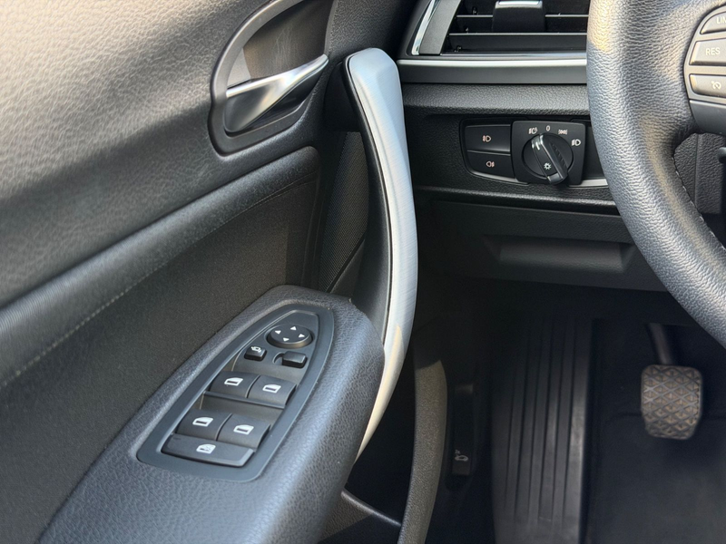 BMW 118 d xDrive Sport Line /LED/R-Kamera/ — photo 13
