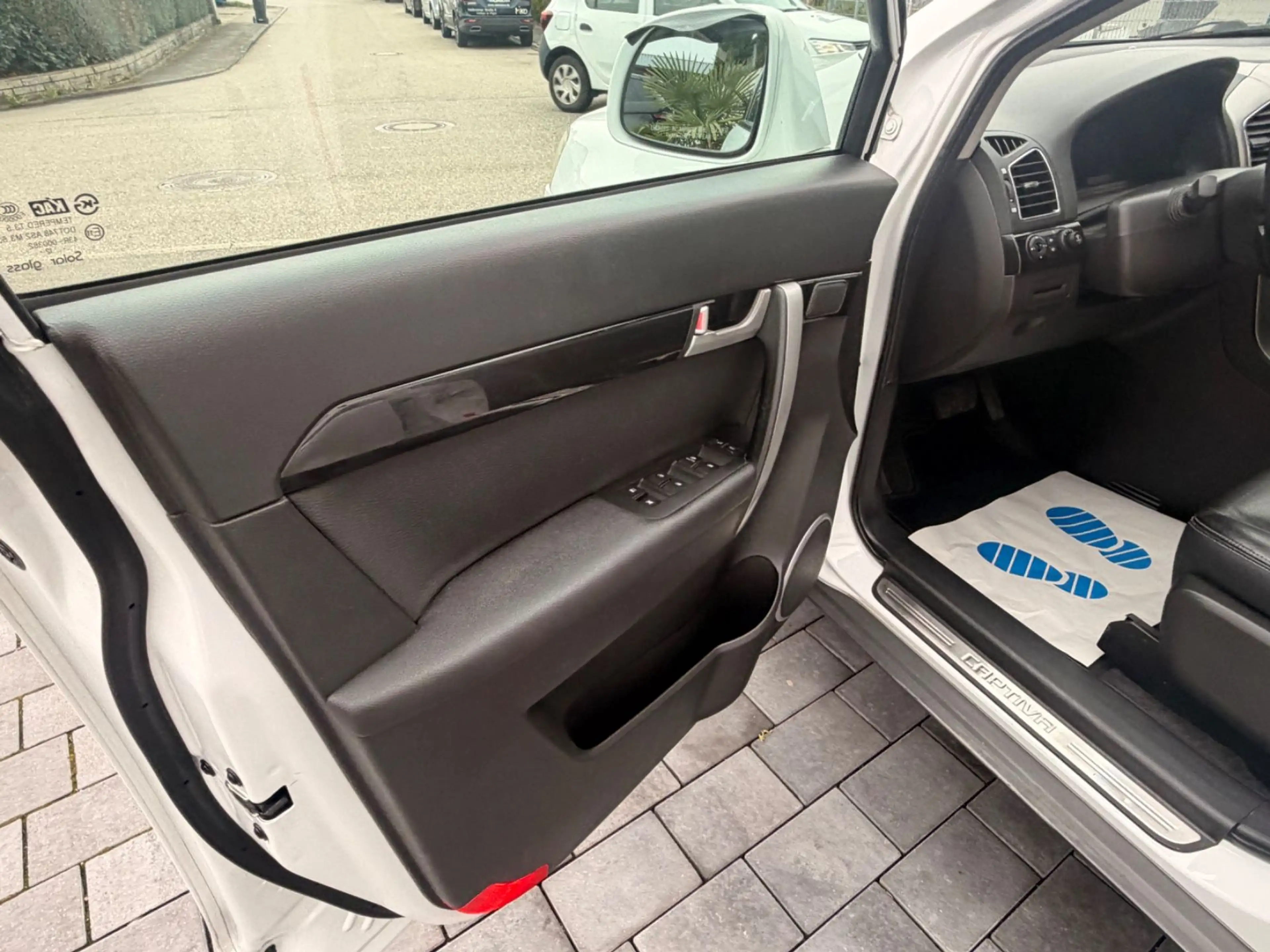 Chevrolet Captiva 2.2 D LTZ 4WD Automatik/AHK — photo 7