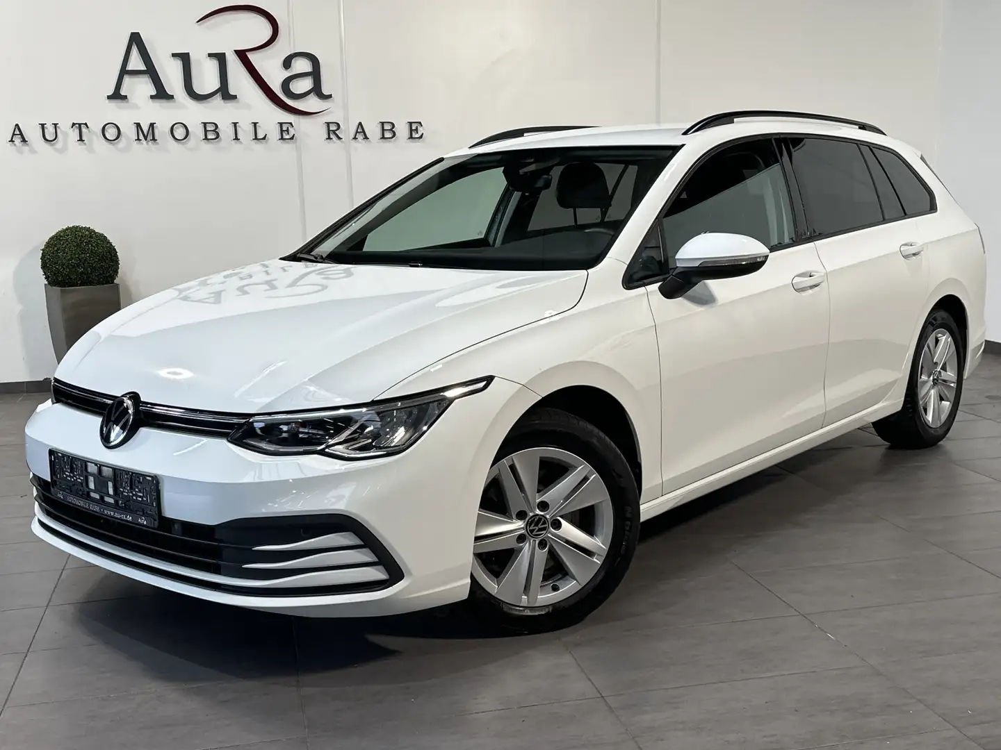 Volkswagen Golf Variant 2.0 TDI DSG Life NAV+LED+AHK+ACC+VC Alb - 2