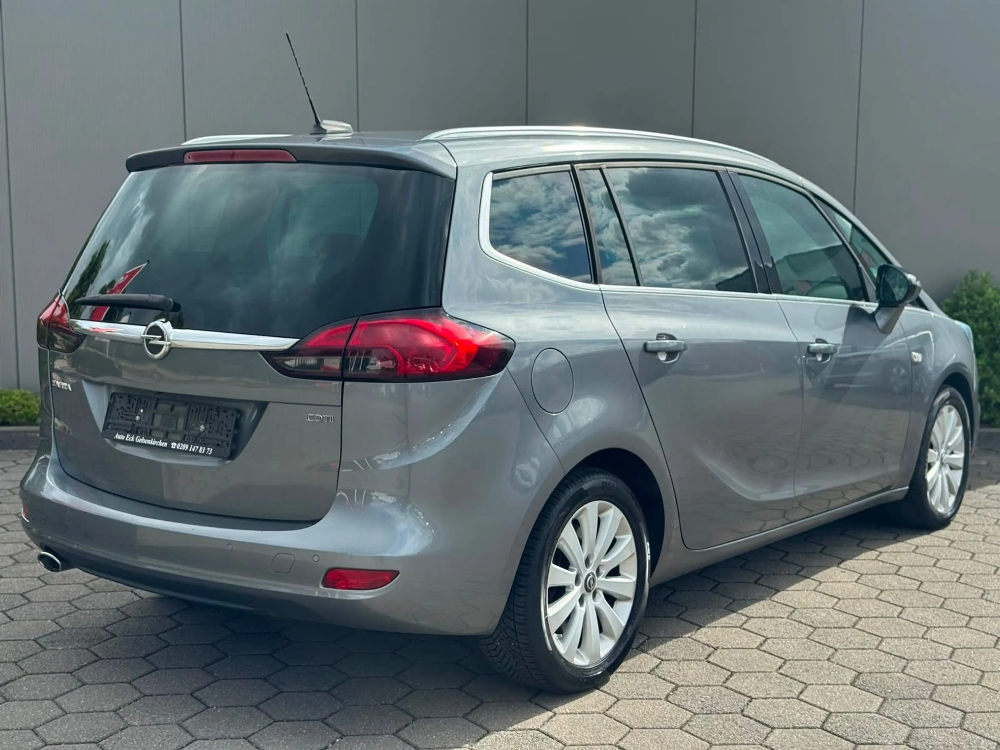 Opel Zafira C Innovation Automatik. 7 Sitzer Klima — photo 4