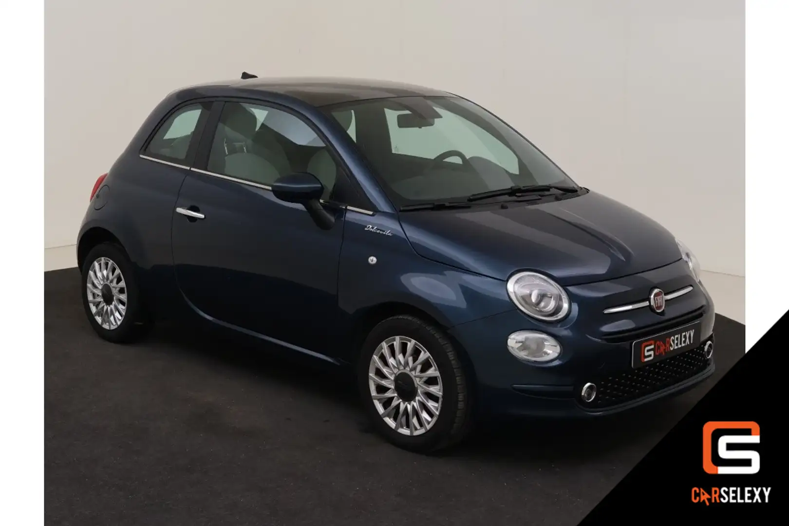 Fiat 500 1.0 Hybrid Dolcevita Stijlvol, zuinig en vol Itali Blauw - 1