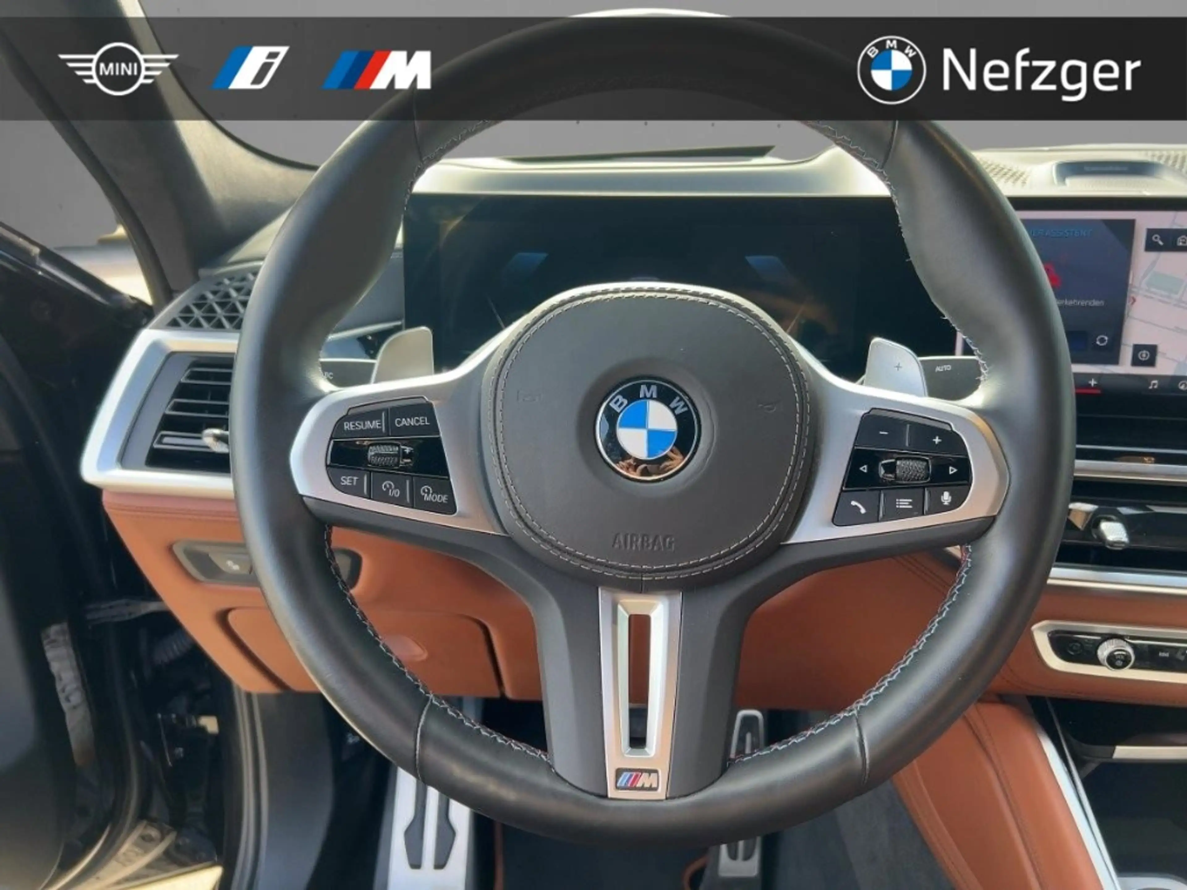 BMW X6 M60i M Paket Pro LED Pano B&W Massage Komfort — photo 11