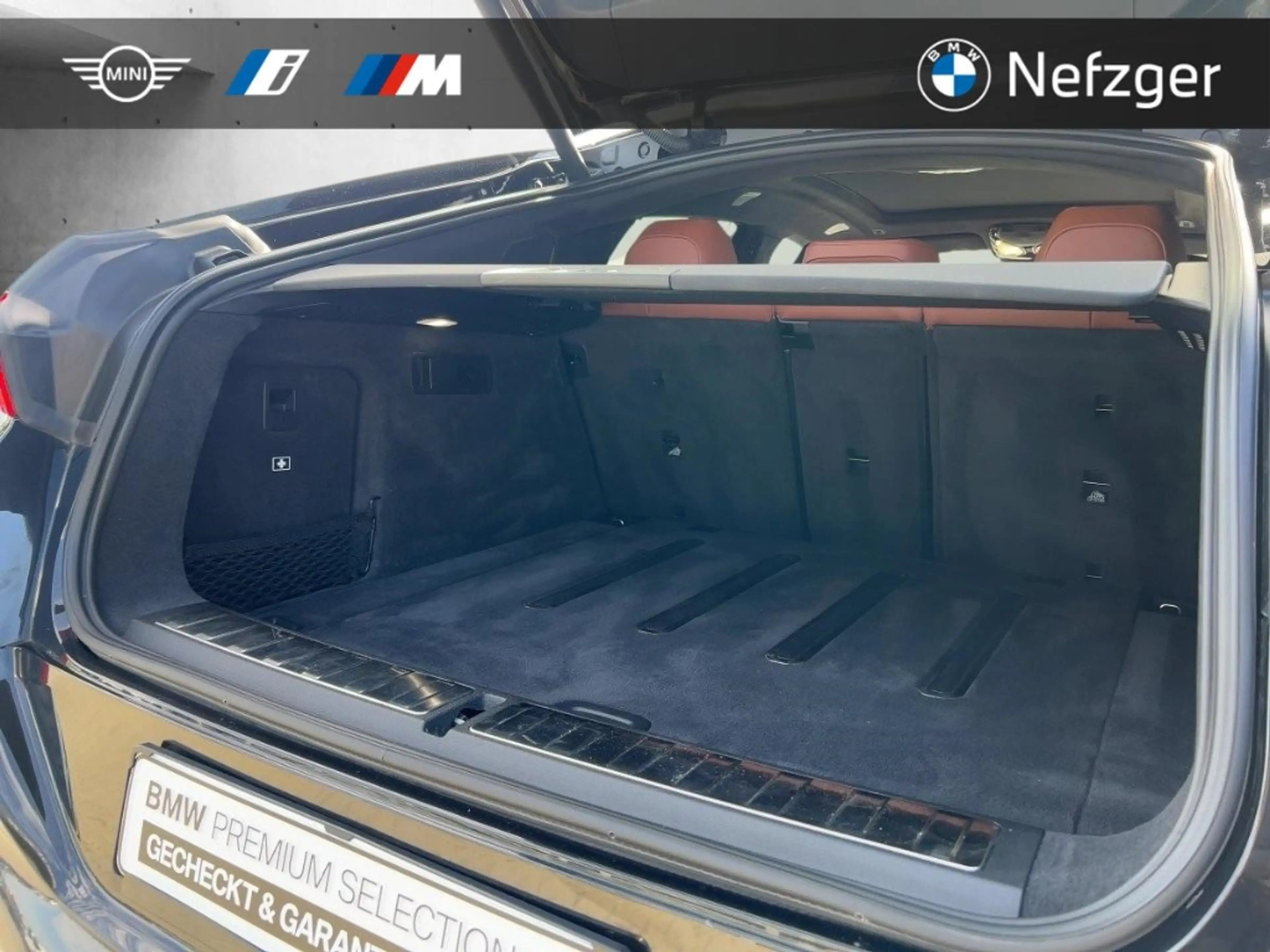 BMW X6 M60i M Paket Pro LED Pano B&W Massage Komfort — photo 7