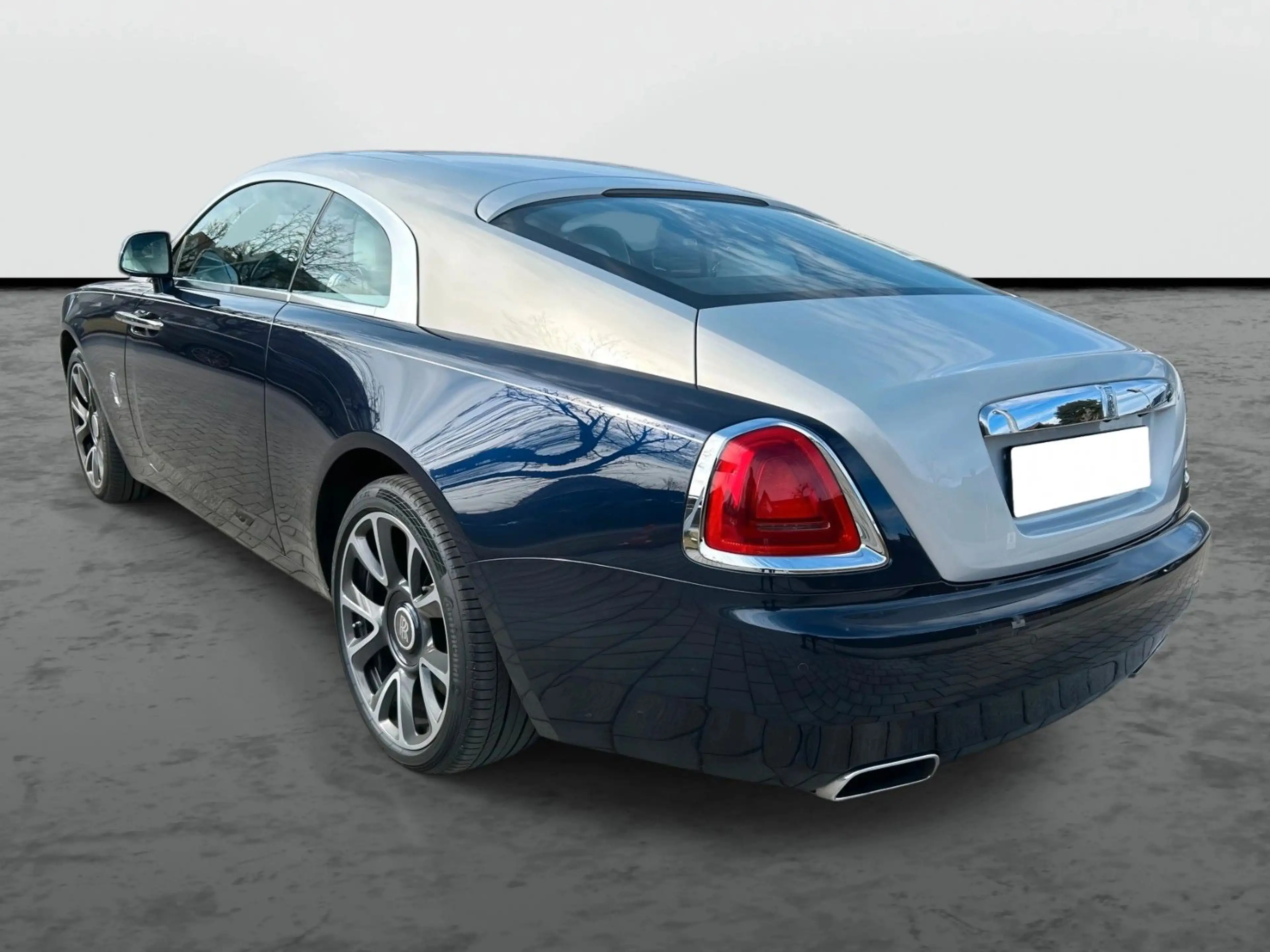 Rolls-Royce Wraith — photo 5