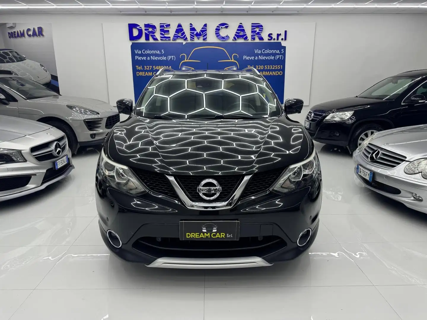 Nissan Qashqai Qashqai II 2015 1.5 dci Tekna 110cv E6 Negro - 1