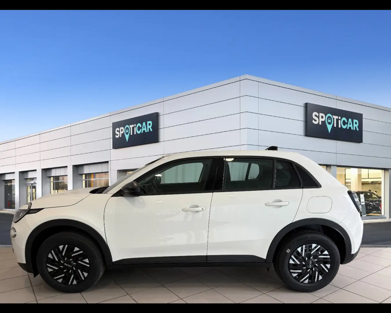 Fiat 600 1.2 Hybrid Bílá - 2
