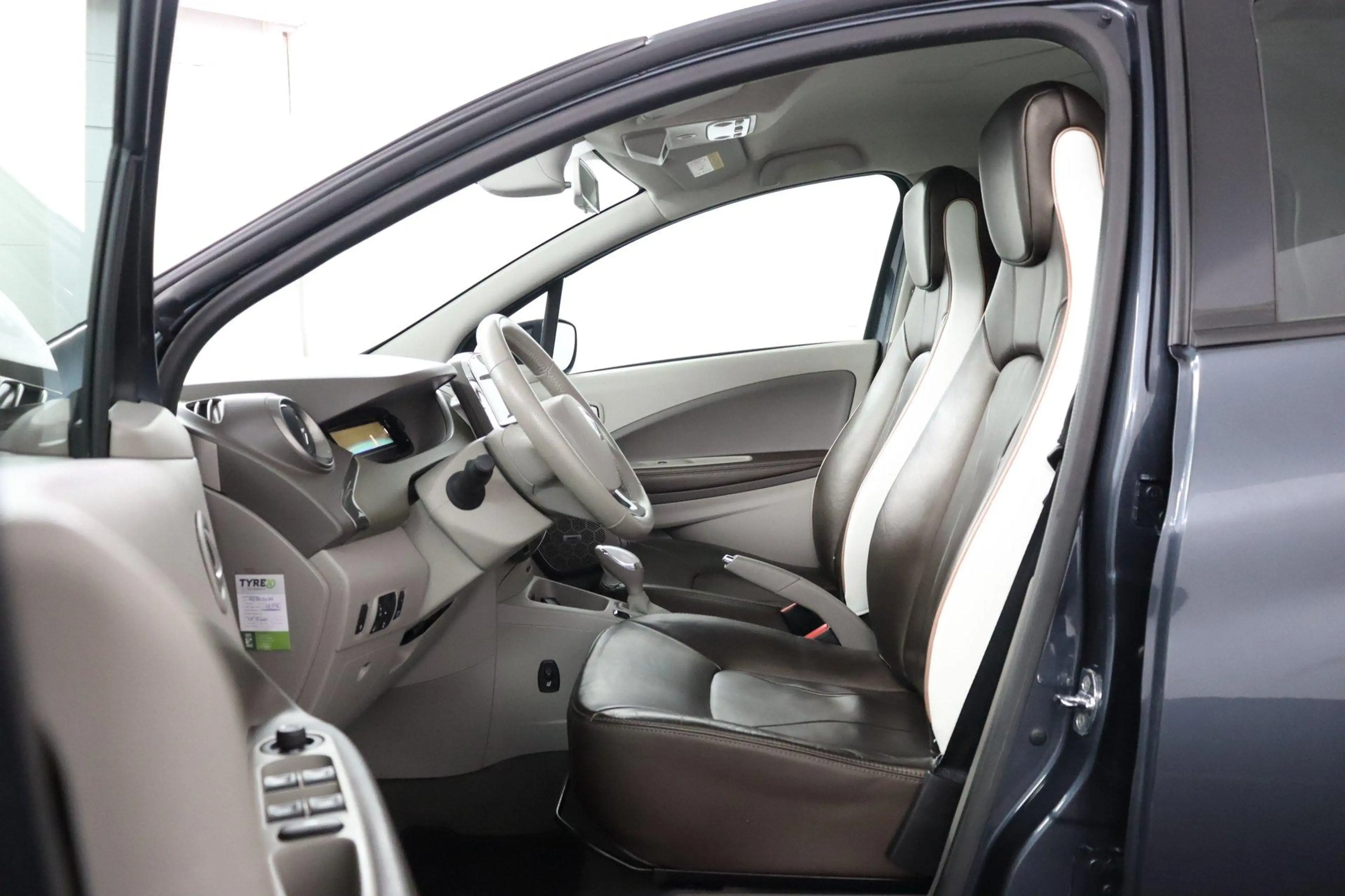 Renault ZOE Q90 Bose Quickcharge 41 kWh |NAP|Bose|Leder|Huurac — photo 15