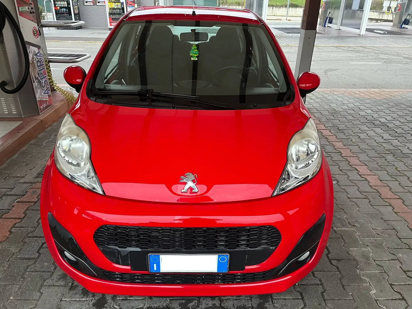 Peugeot 107 107 5p 1.0 12v Active Rosso - 2