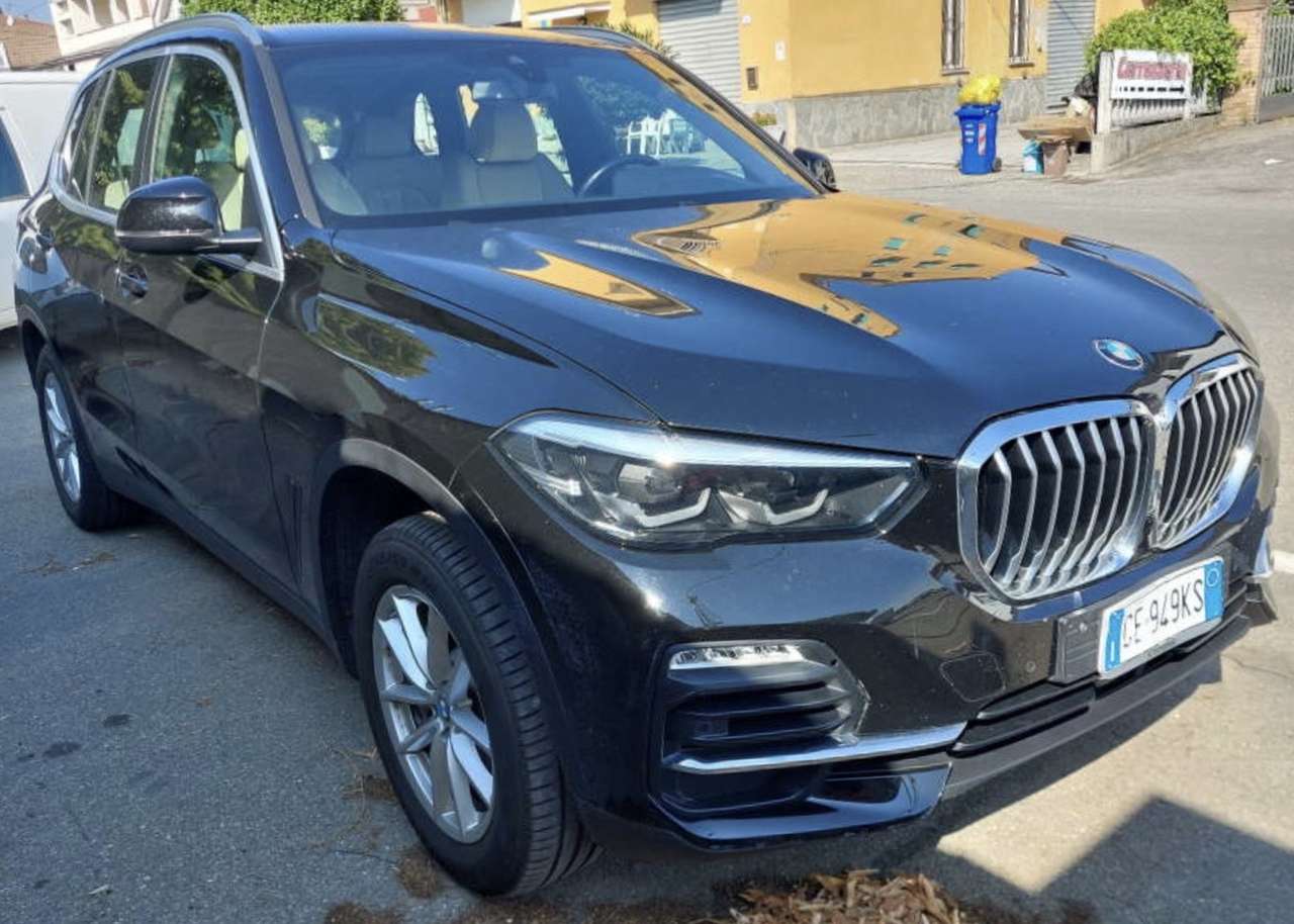 BMW X5 xdrive25d Business auto. 231 CV
