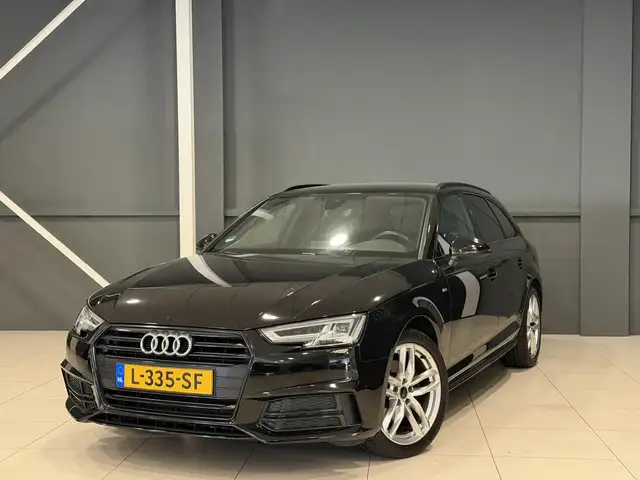 Audi A4 view 6