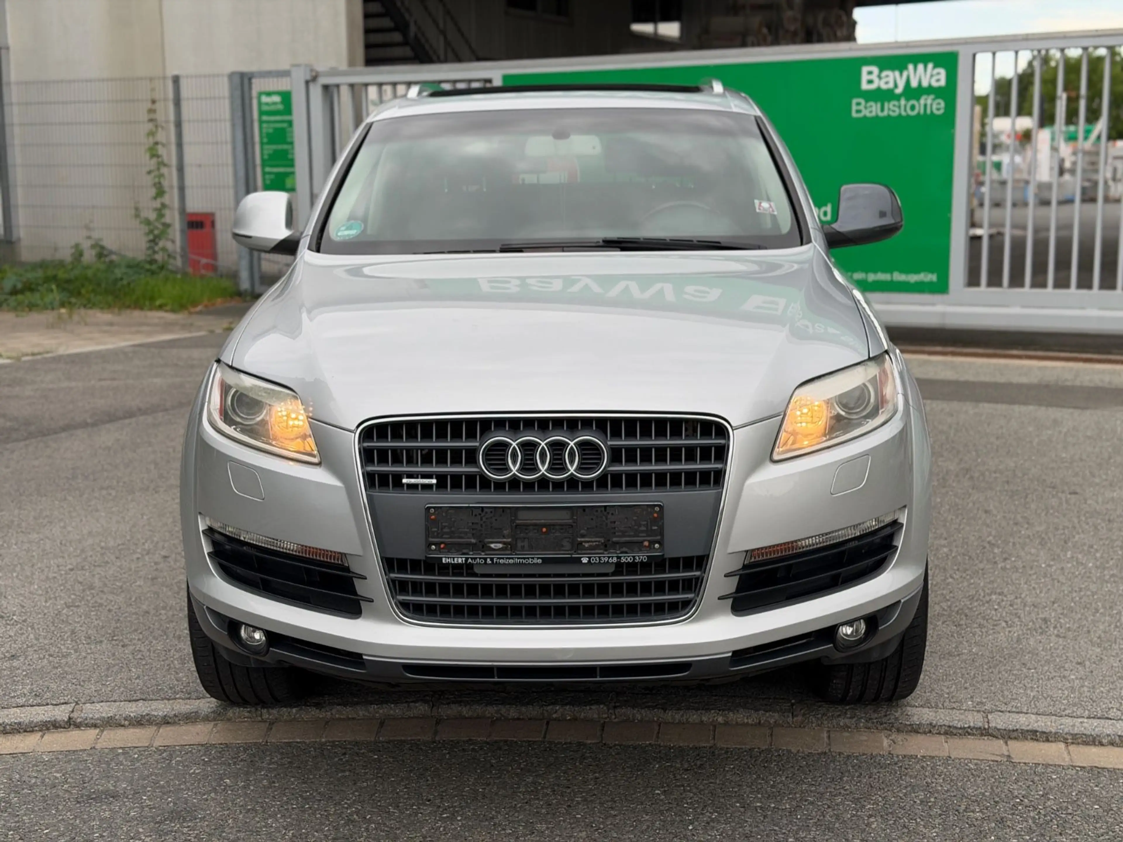 Audi Q7 4.2 FSI quattro*XENON*PANORAMA*NAVI*USAMODEL* — photo 2