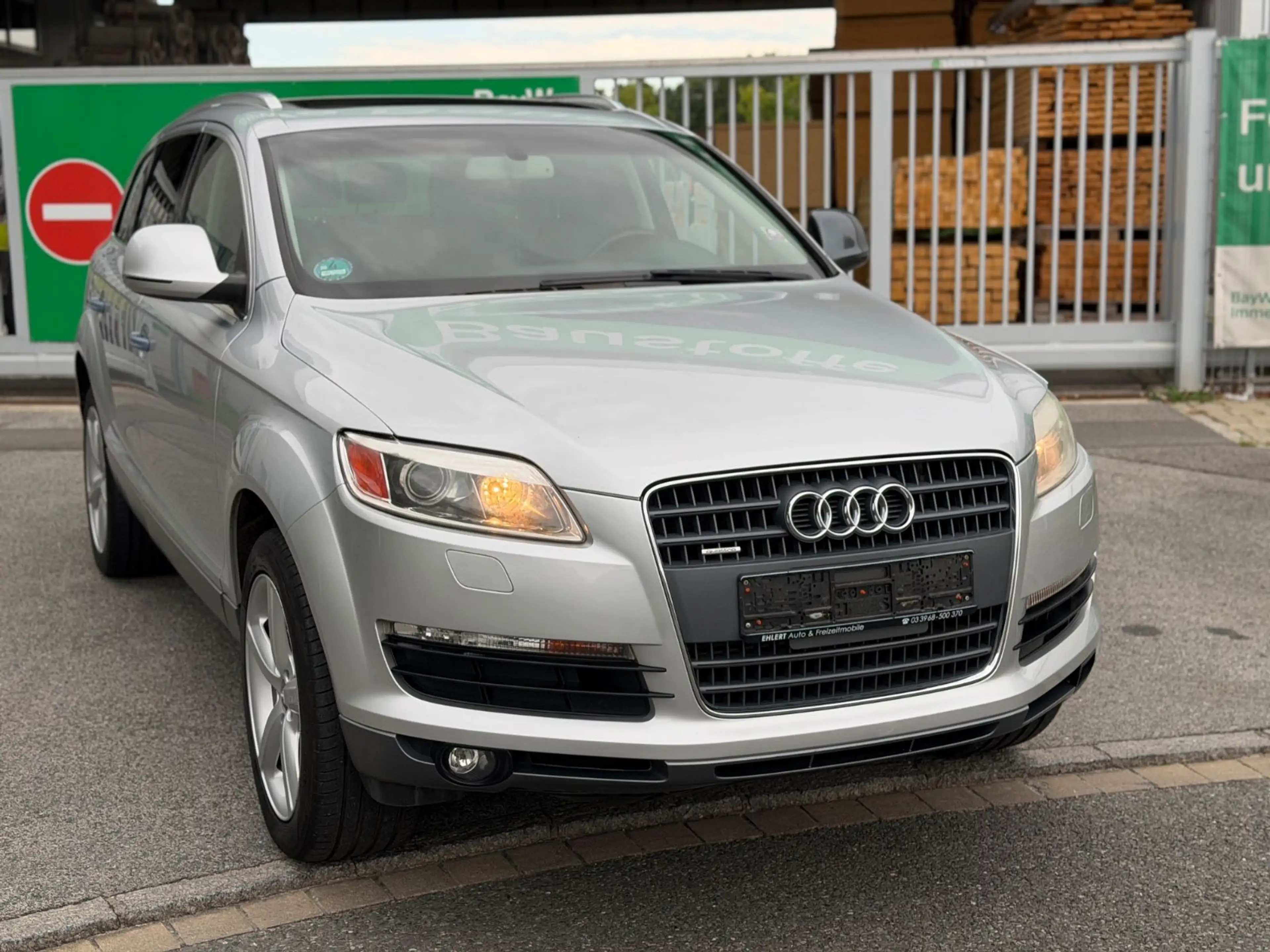 Audi Q7 4.2 FSI quattro*XENON*PANORAMA*NAVI*USAMODEL* — photo 3