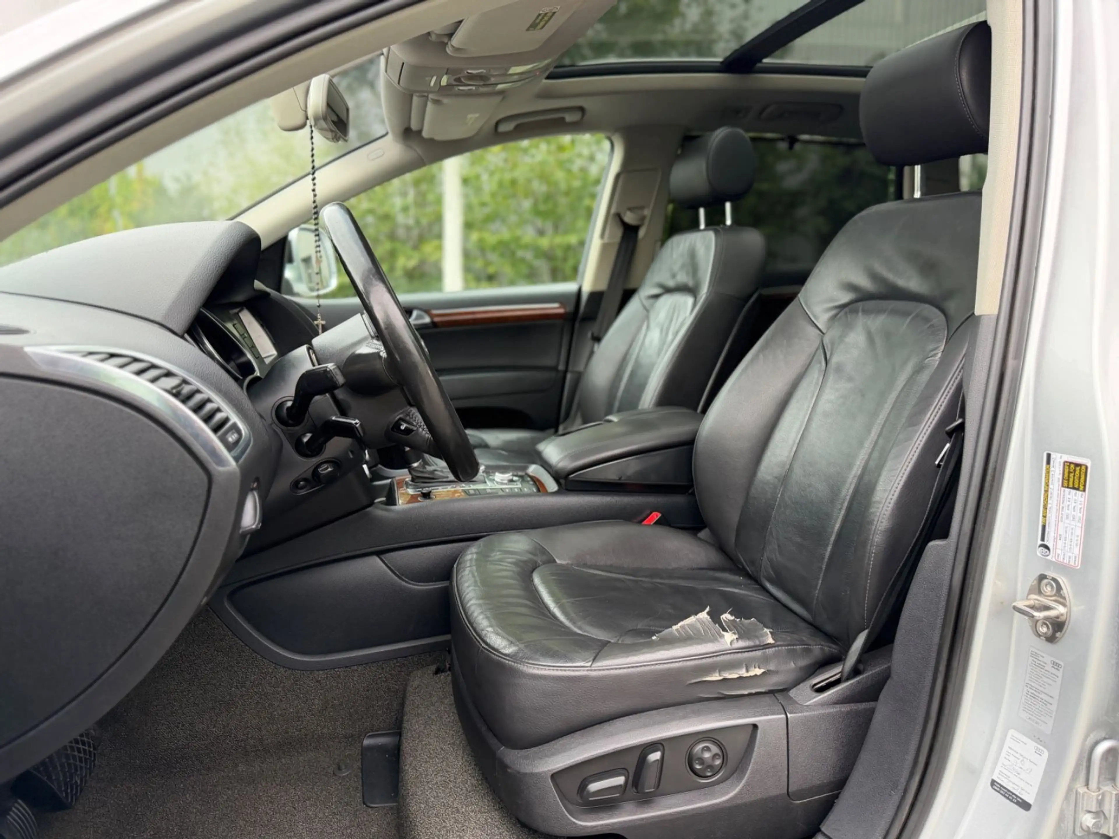Audi Q7 4.2 FSI quattro*XENON*PANORAMA*NAVI*USAMODEL* — photo 10