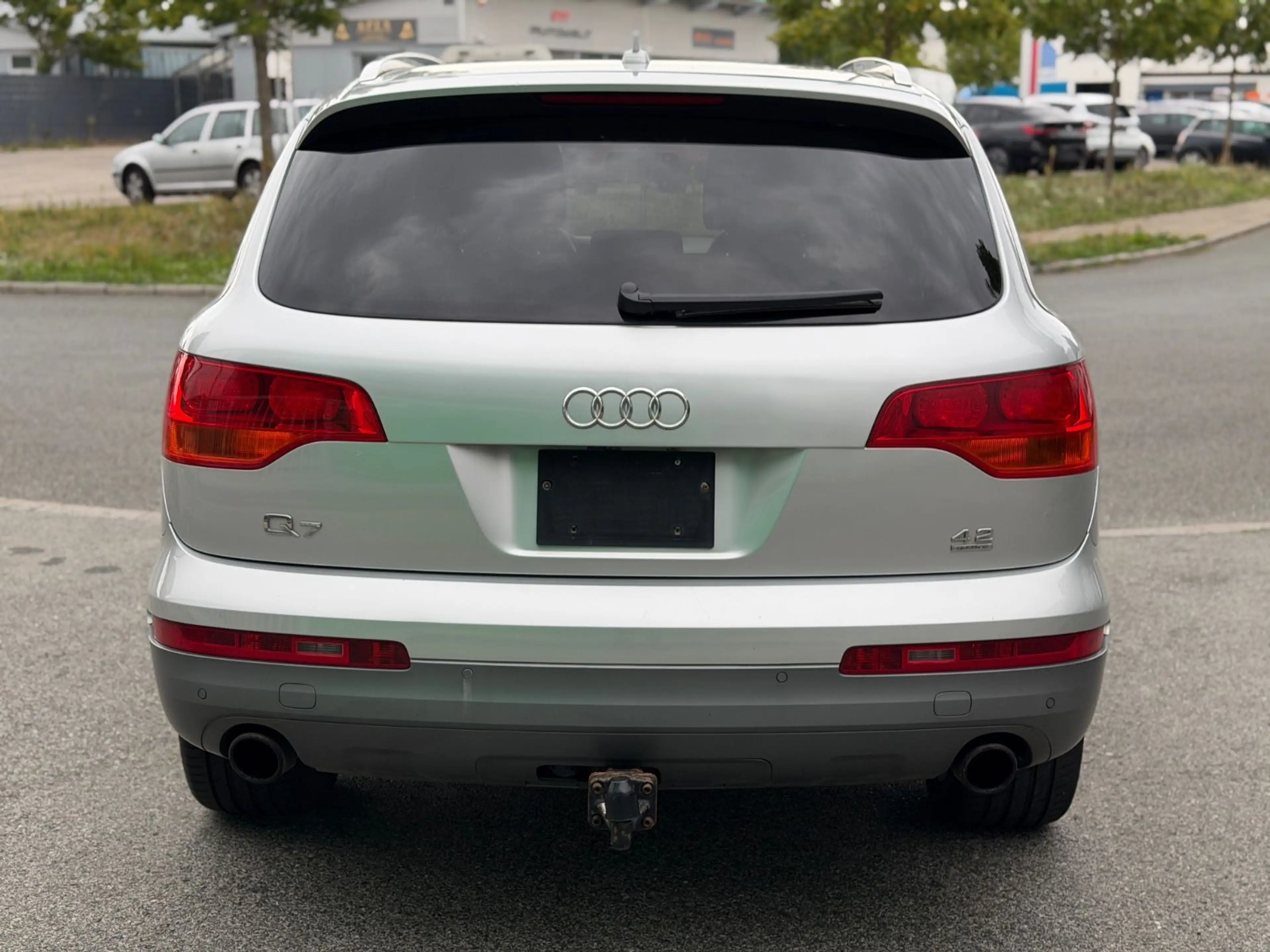 Audi Q7 4.2 FSI quattro*XENON*PANORAMA*NAVI*USAMODEL* — photo 6