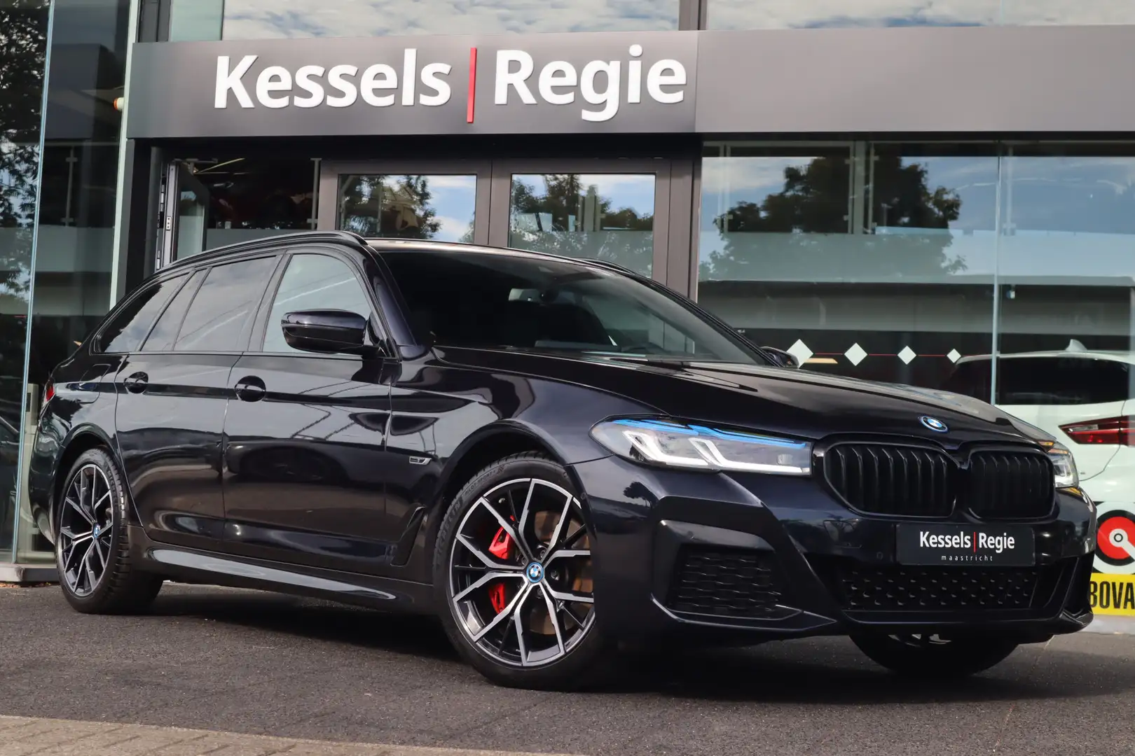 BMW 530 5-serie Touring 530e High Executive M-Sport+ H&K L Noir - 1